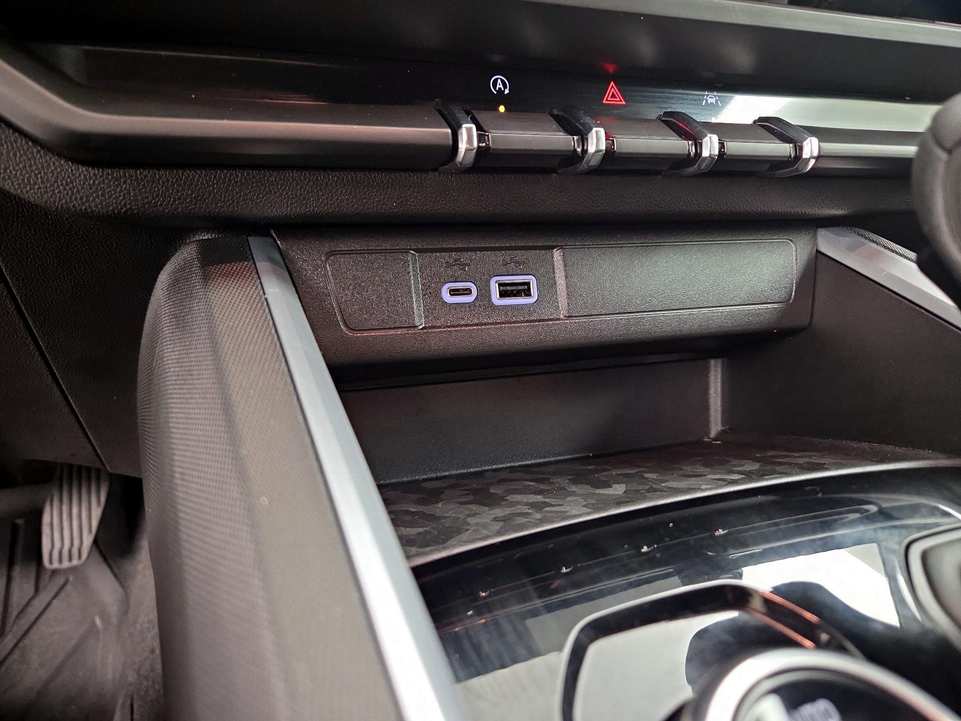 Thumbnail: 2024 Chevrolet Colorado - 18