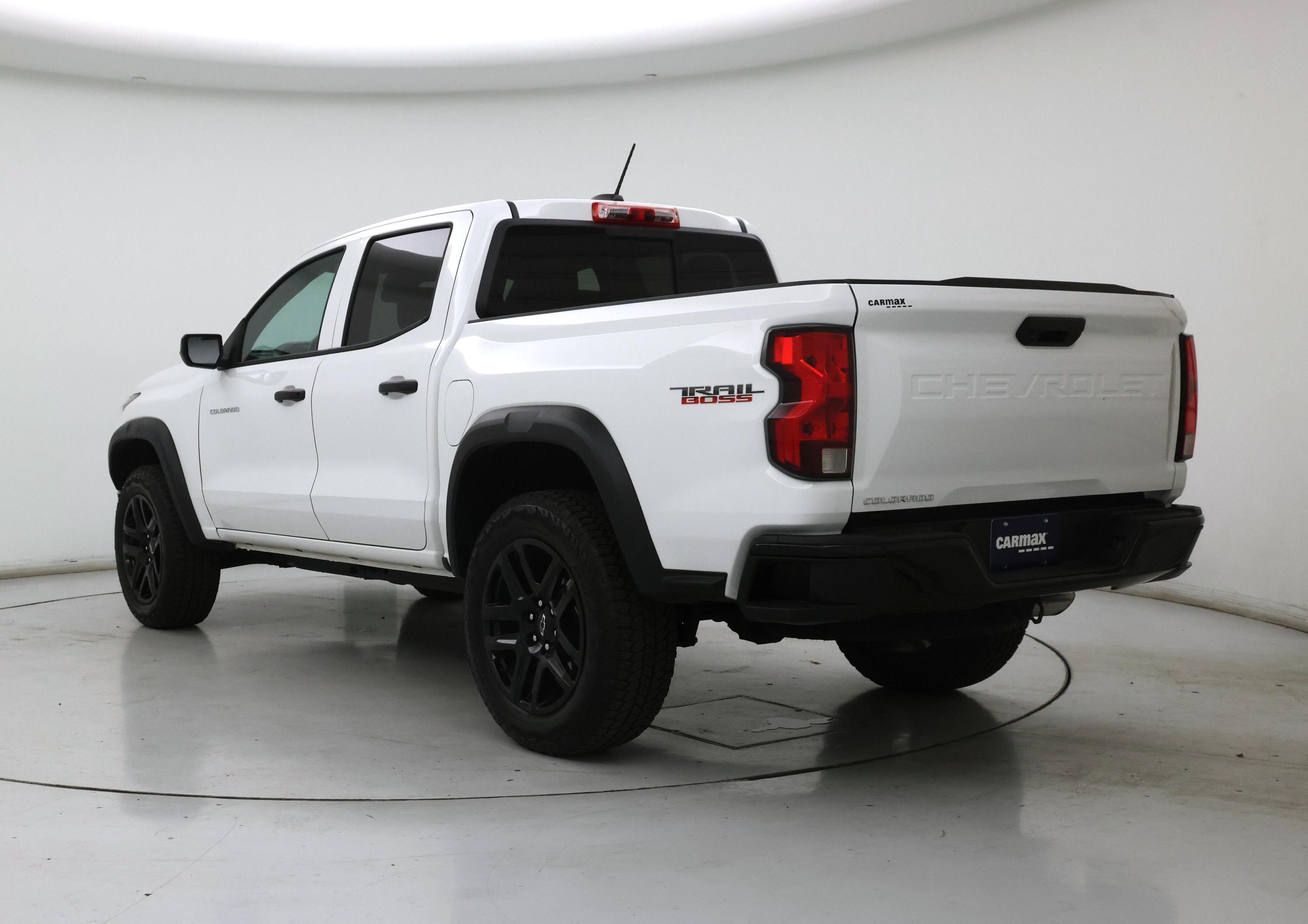 Thumbnail: 2024 Chevrolet Colorado - 2