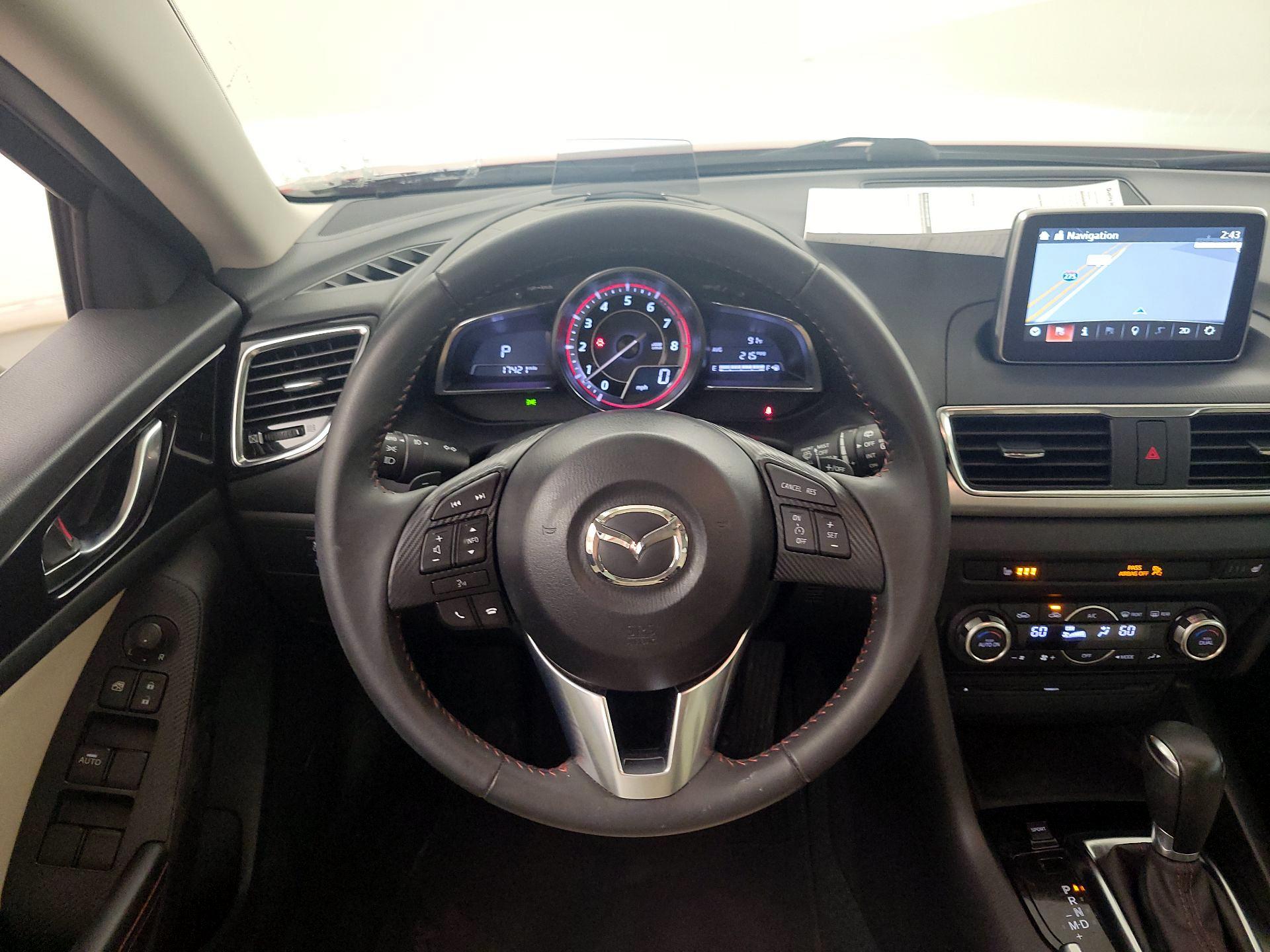 Thumbnail: 2015 Mazda Mazda3 - 10