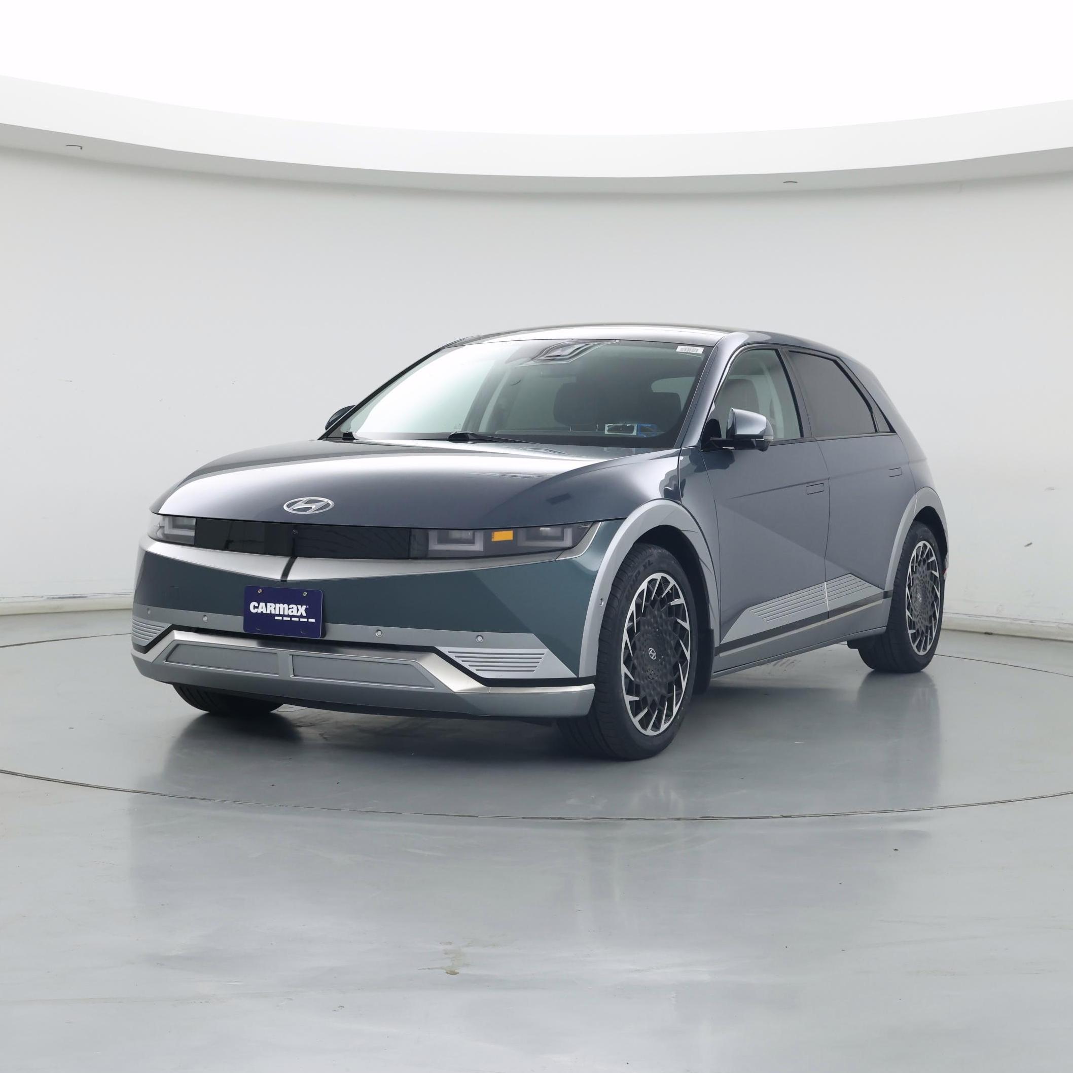 Thumbnail: 2022 Hyundai Ioniq 5 - 4
