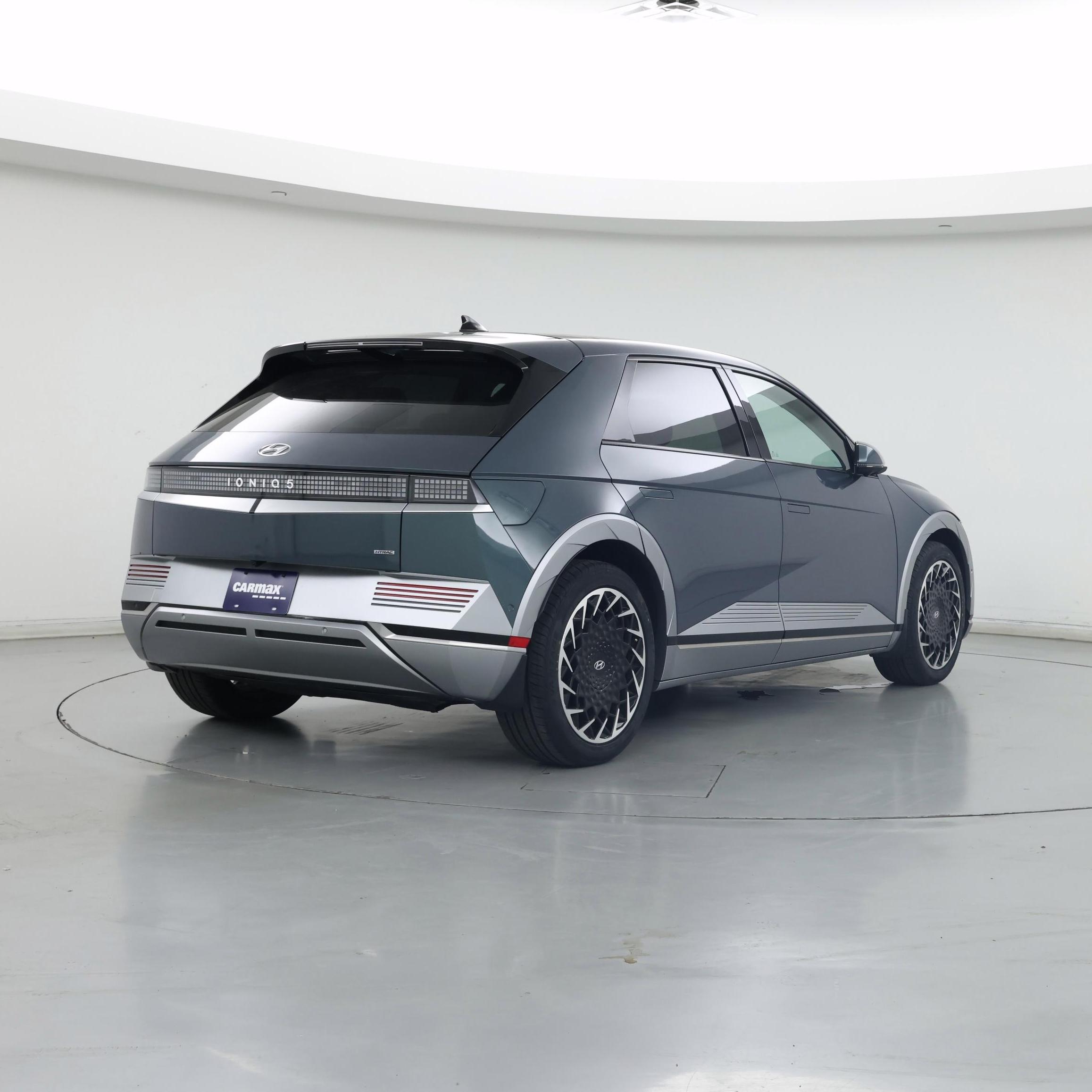 Thumbnail: 2022 Hyundai Ioniq 5 - 8