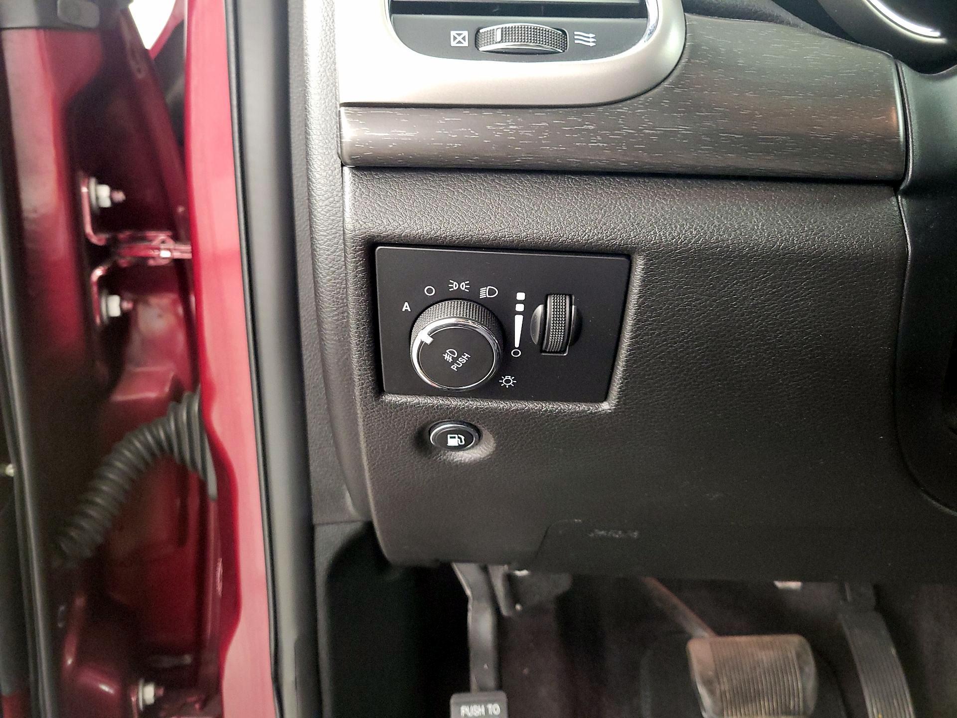 Thumbnail: 2018 Jeep Grand Cherokee - 13