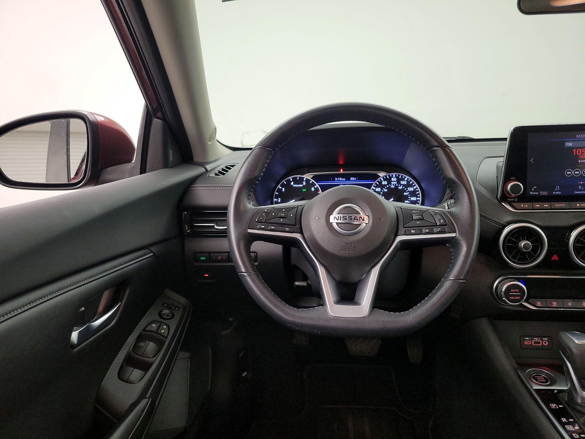 Thumbnail: 2020 Nissan Sentra - 10