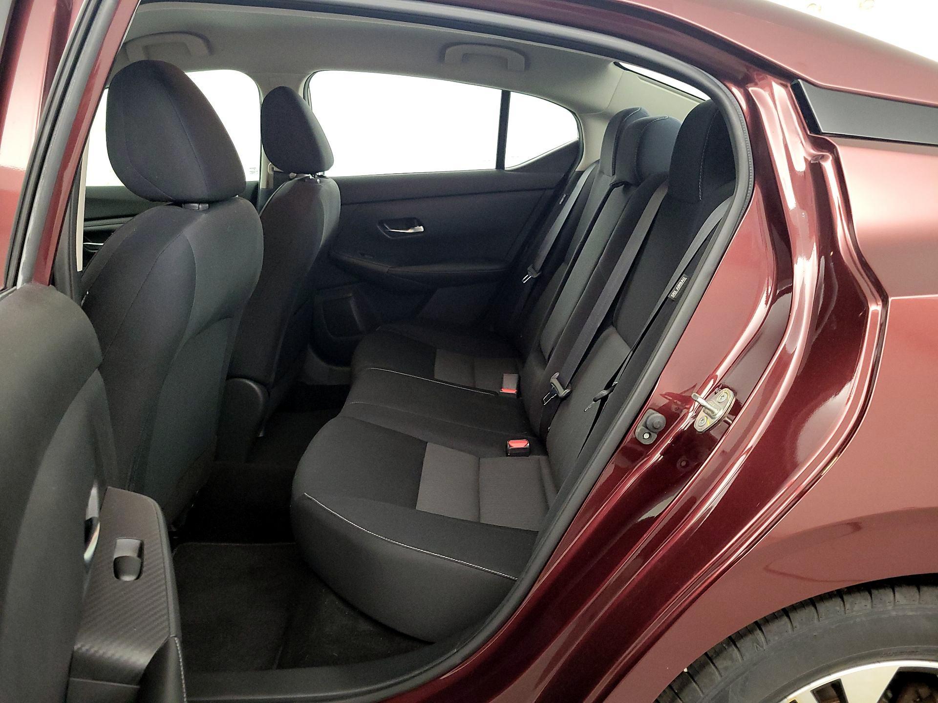 Thumbnail: 2020 Nissan Sentra - 19