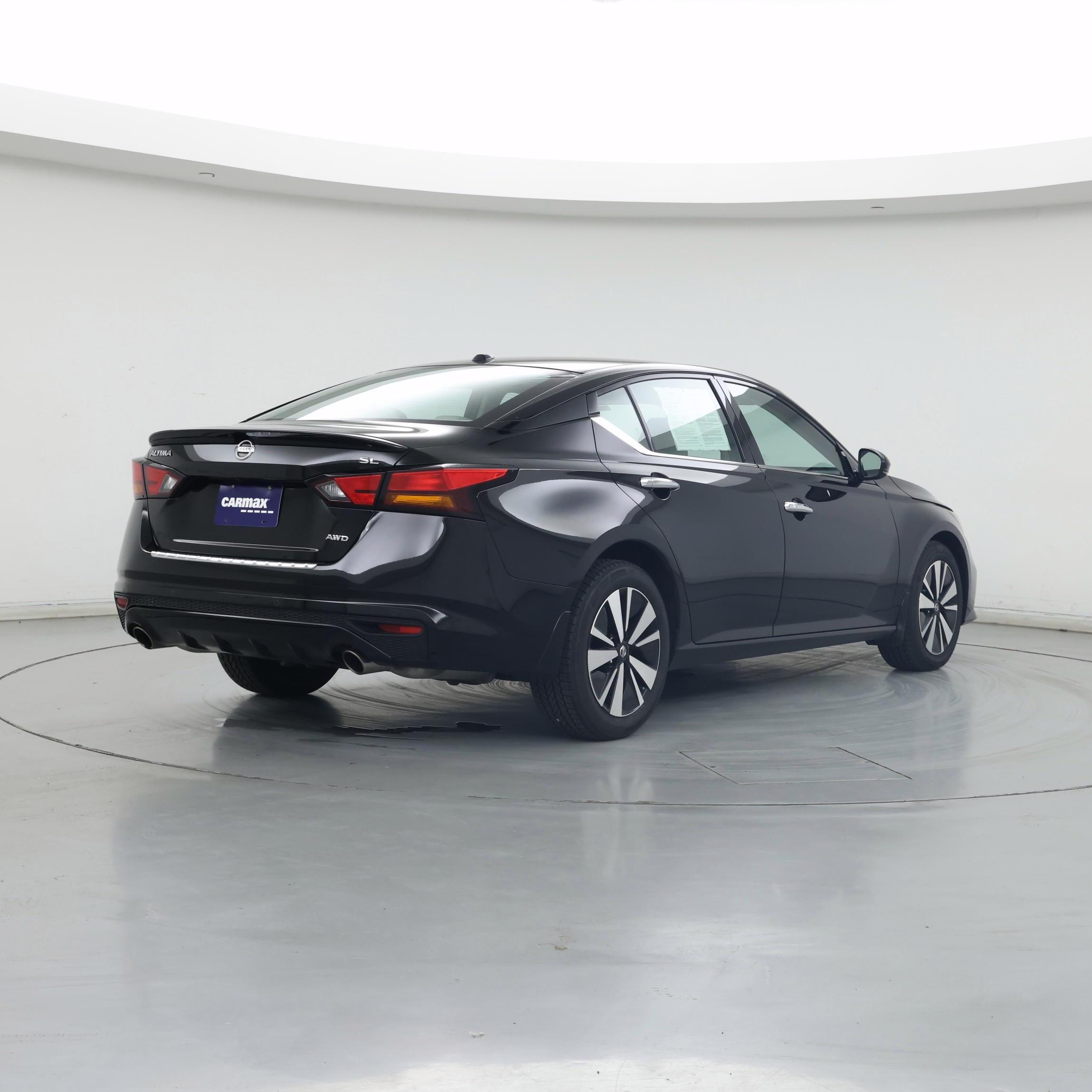 Thumbnail: 2020 Nissan Altima - 8