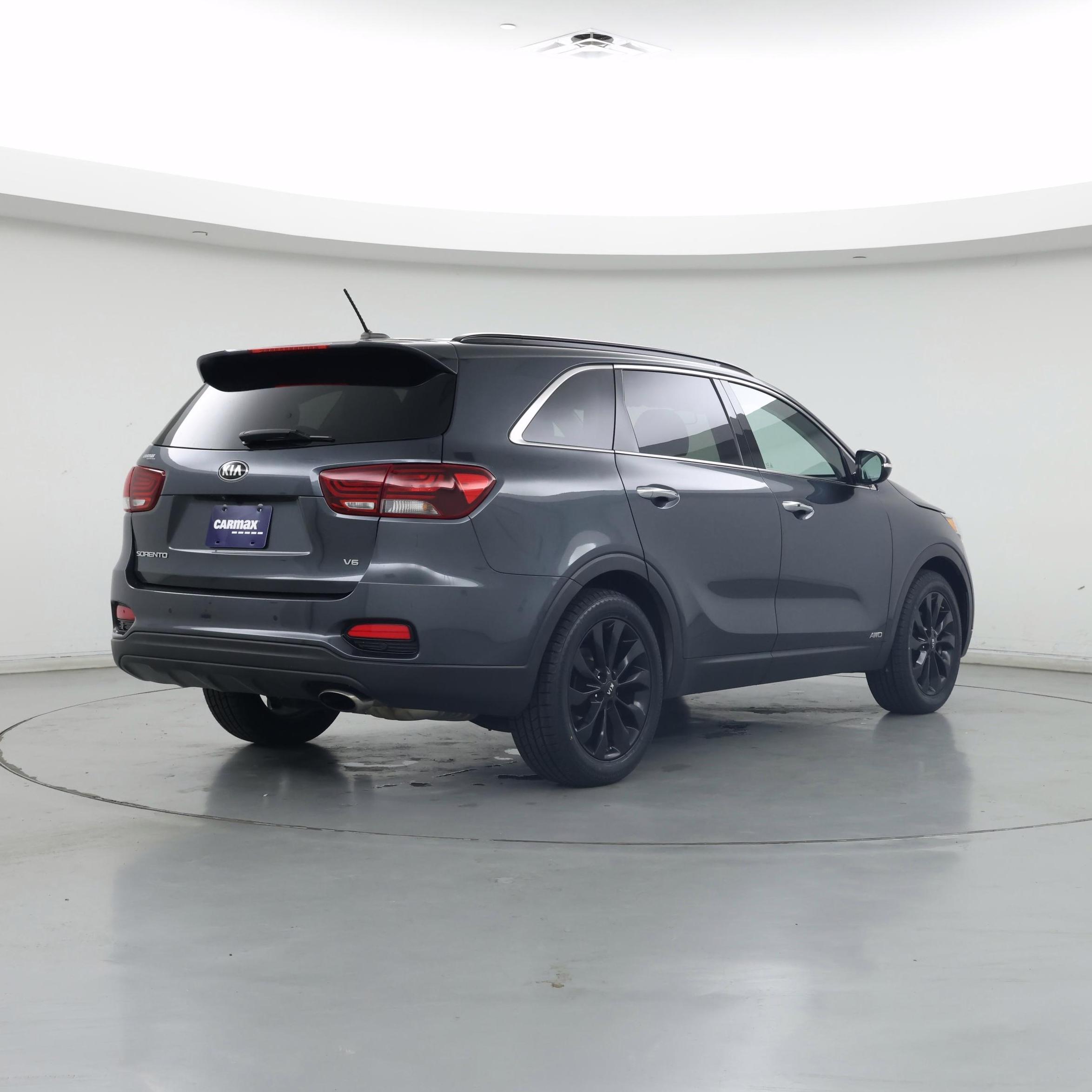 Thumbnail: 2020 Kia Sorento - 8