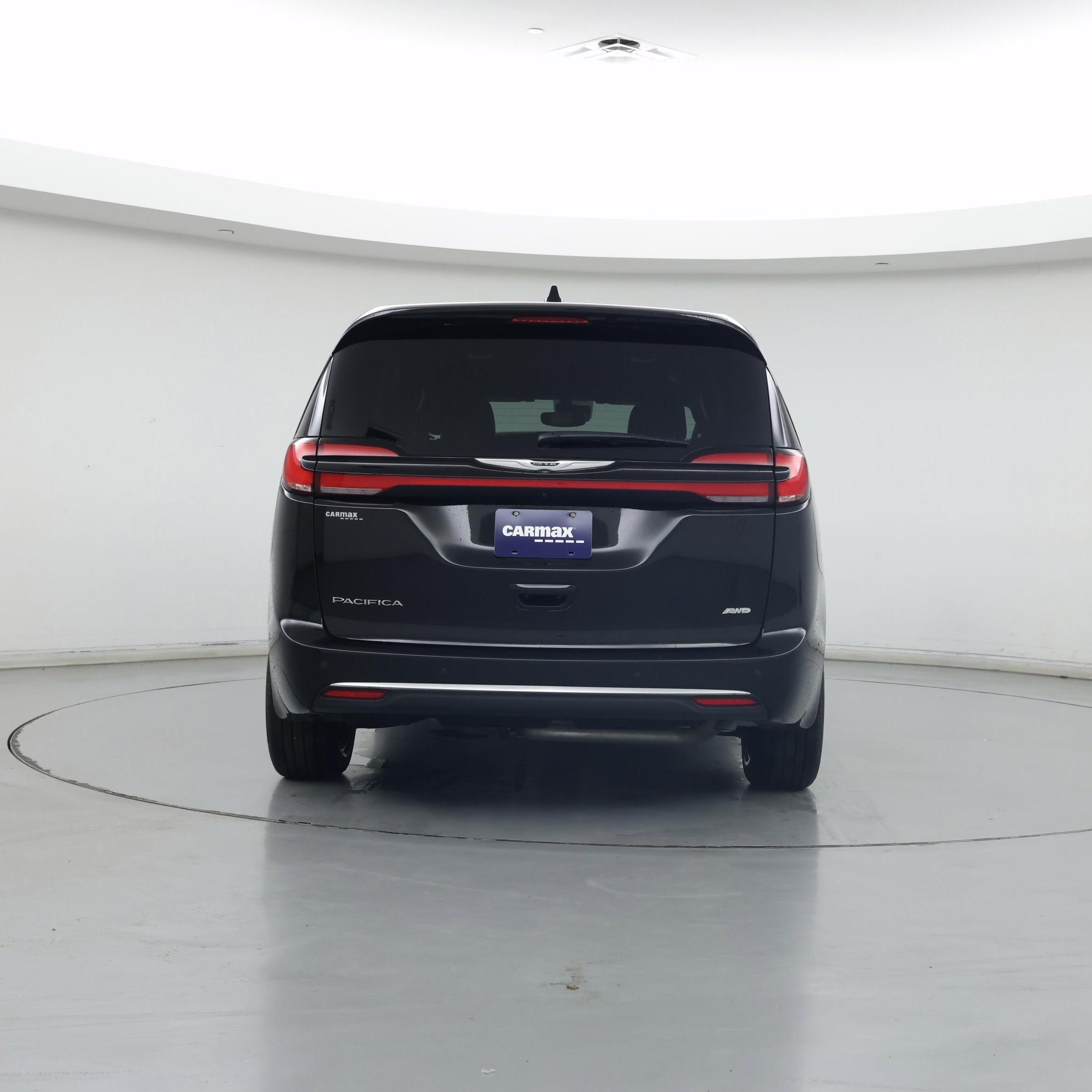 Thumbnail: 2025 Chrysler Pacifica - 6