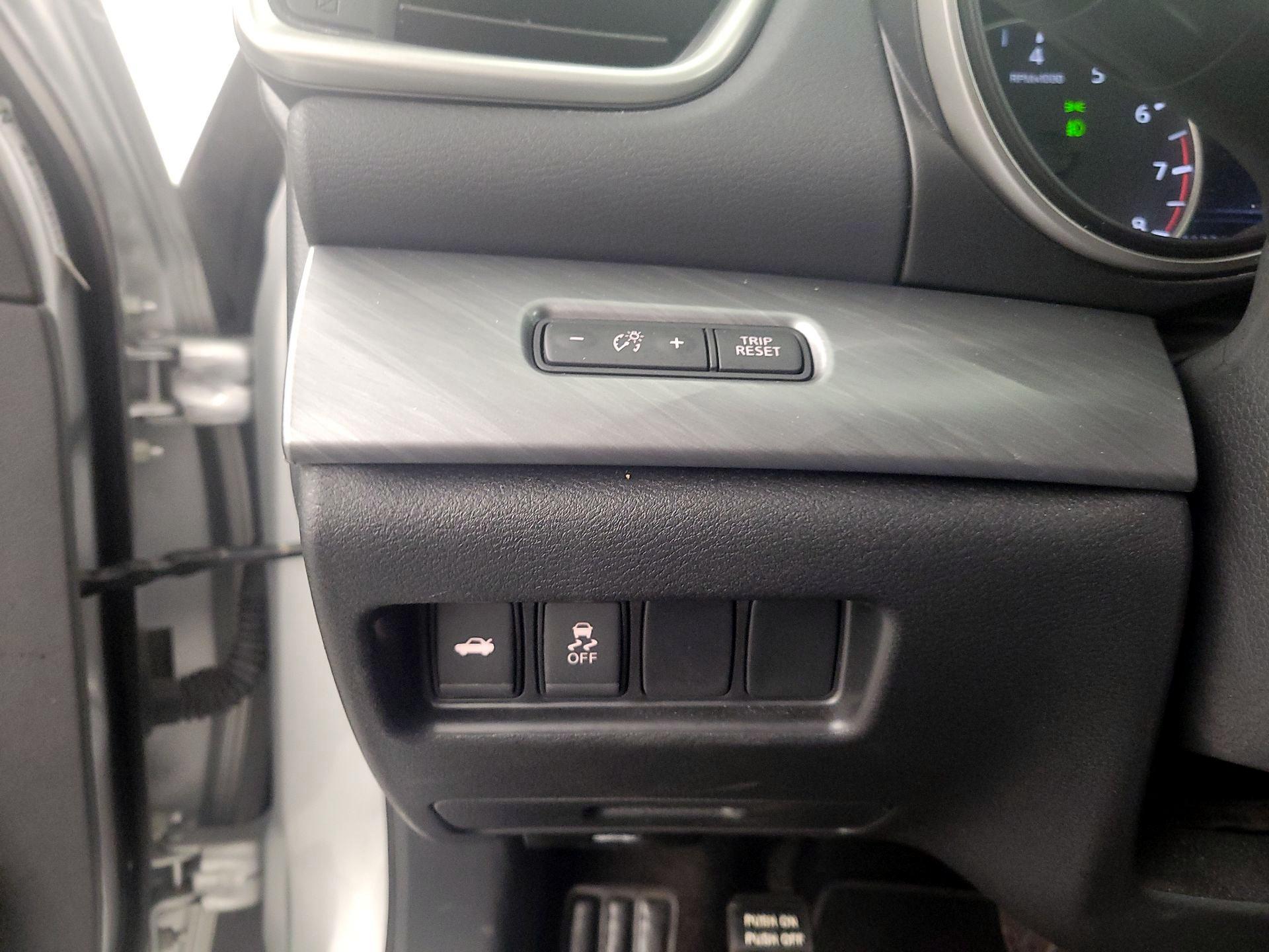 Thumbnail: 2018 Nissan Maxima - 13