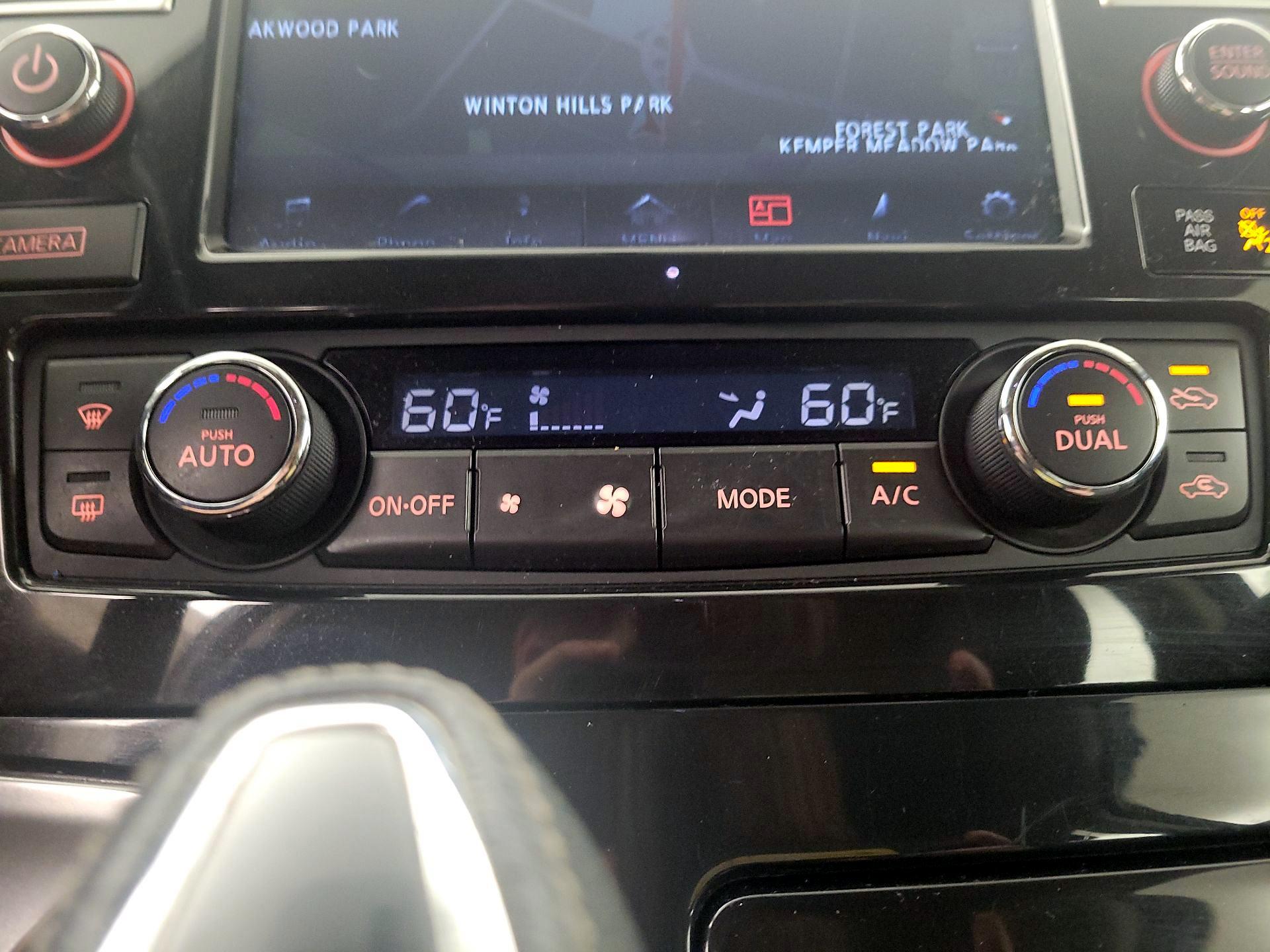 Thumbnail: 2018 Nissan Maxima - 17