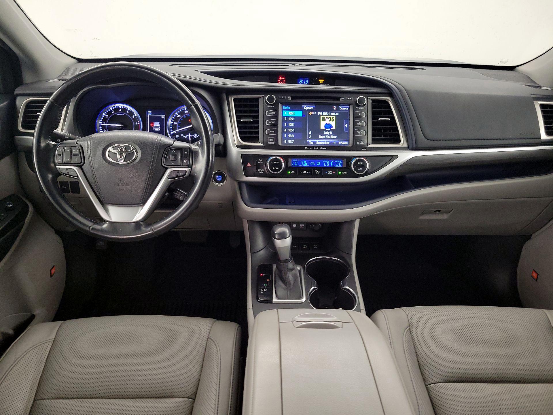 Thumbnail: 2017 Toyota Highlander - 9