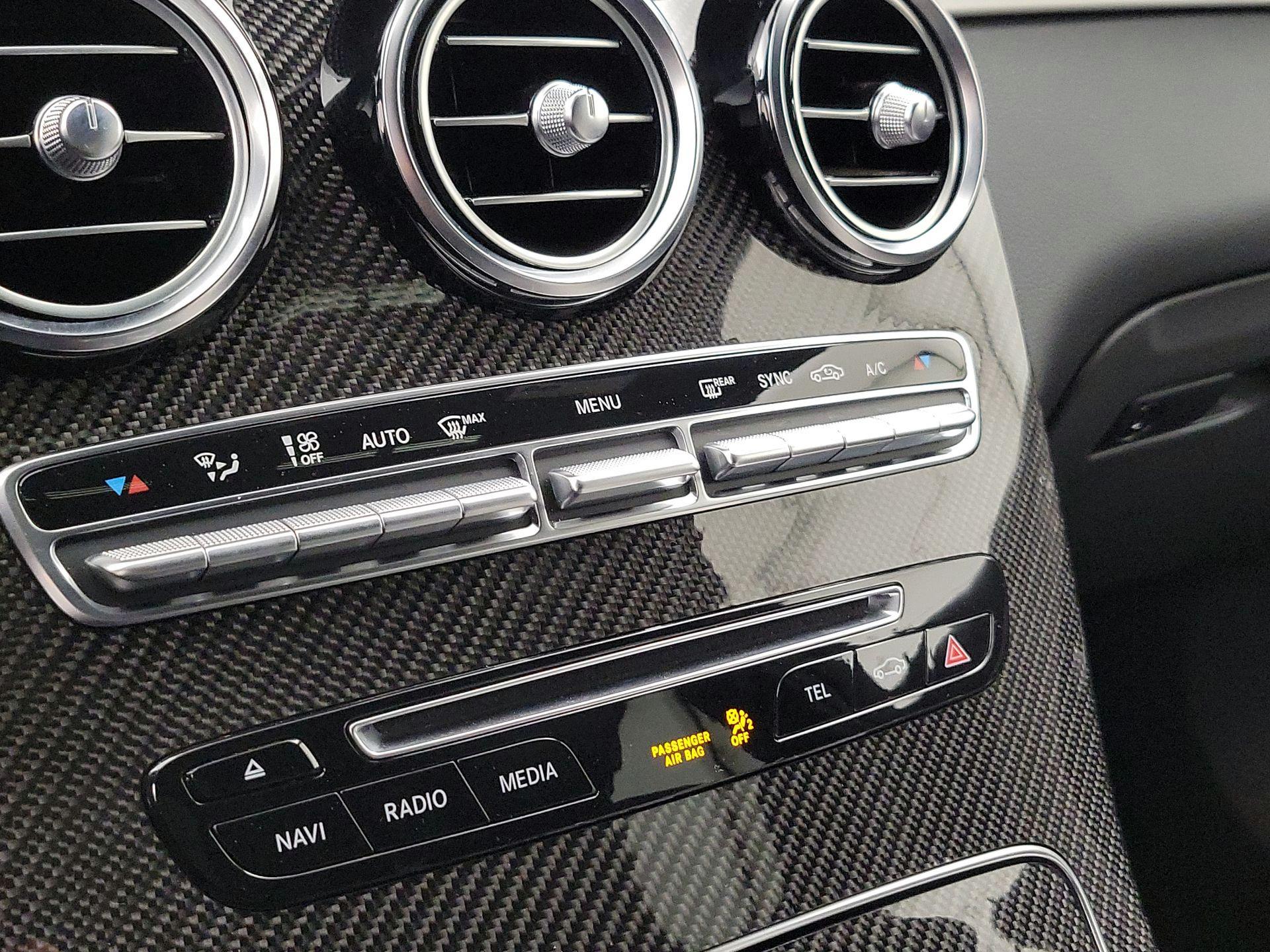 Thumbnail: 2019 Mercedes-Benz GL-Class - 16