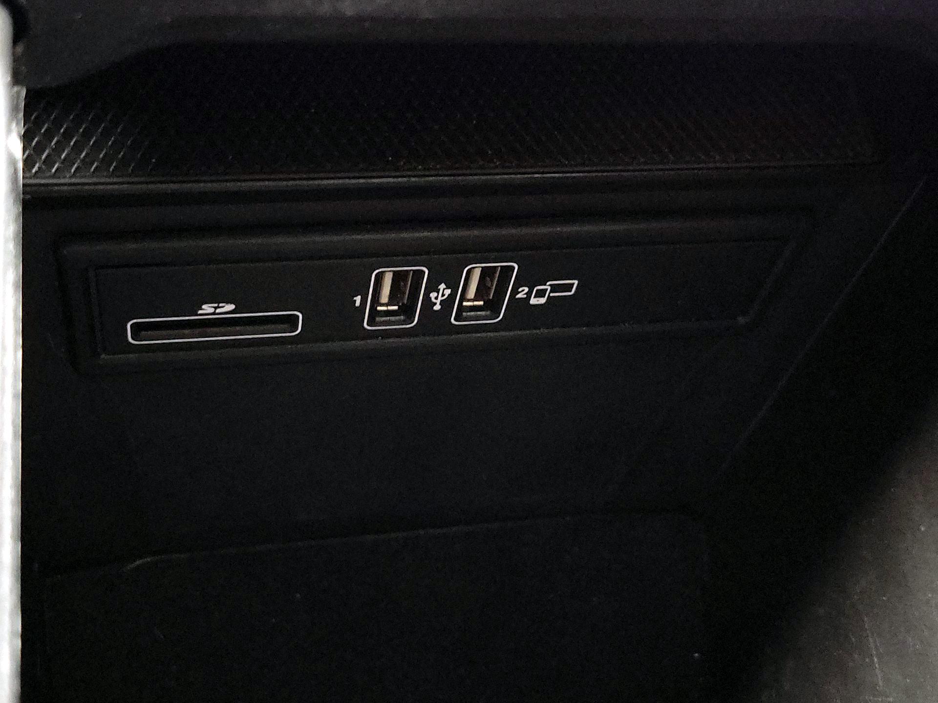 Thumbnail: 2019 Mercedes-Benz GL-Class - 18