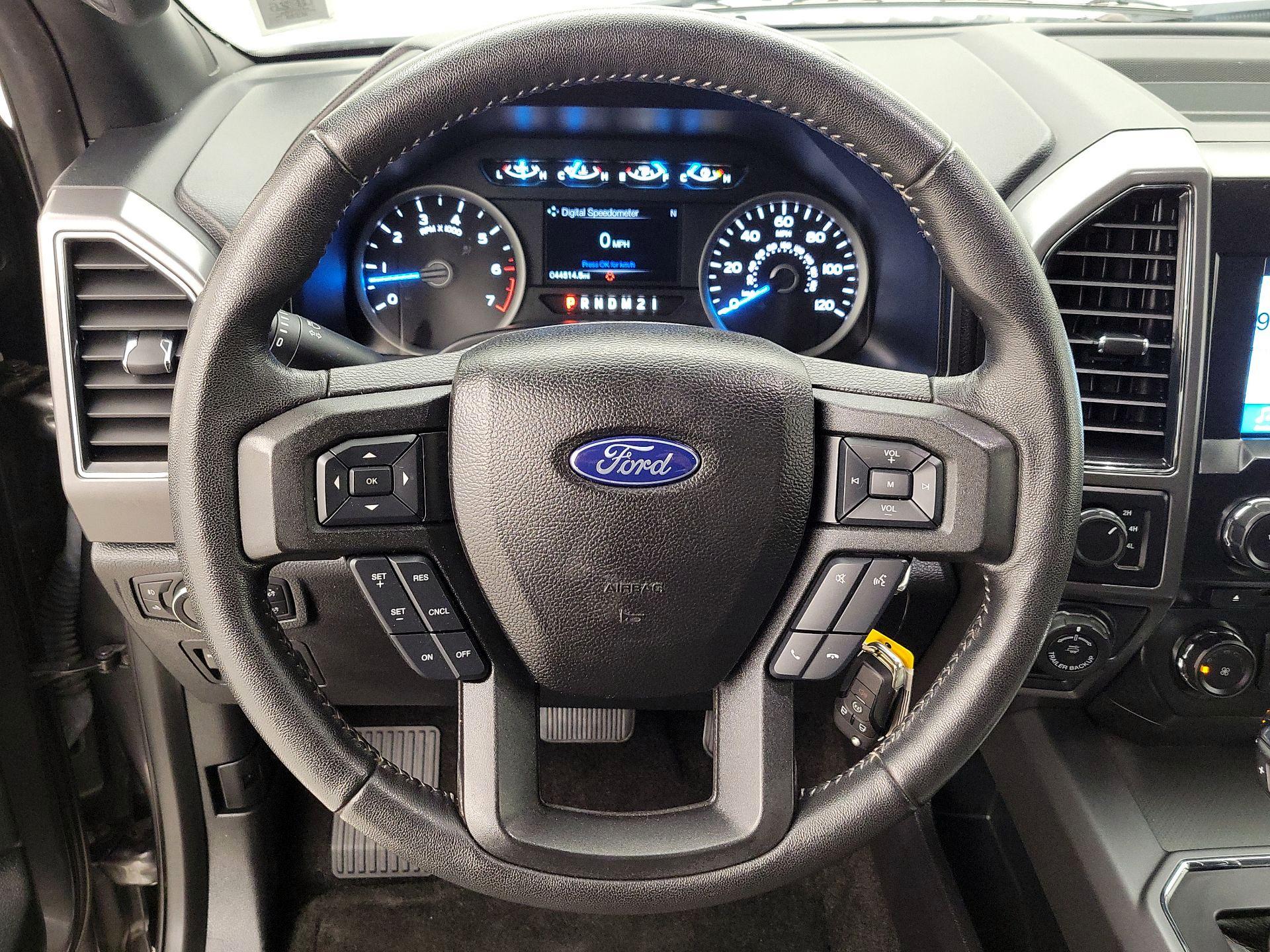 Thumbnail: 2017 Ford F-150 - 10