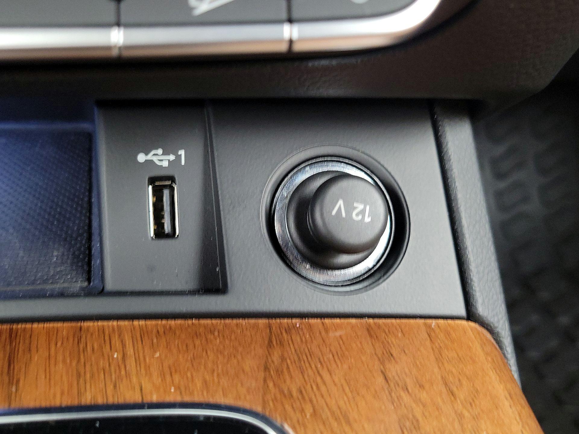 Thumbnail: 2022 Audi Q5 - 18