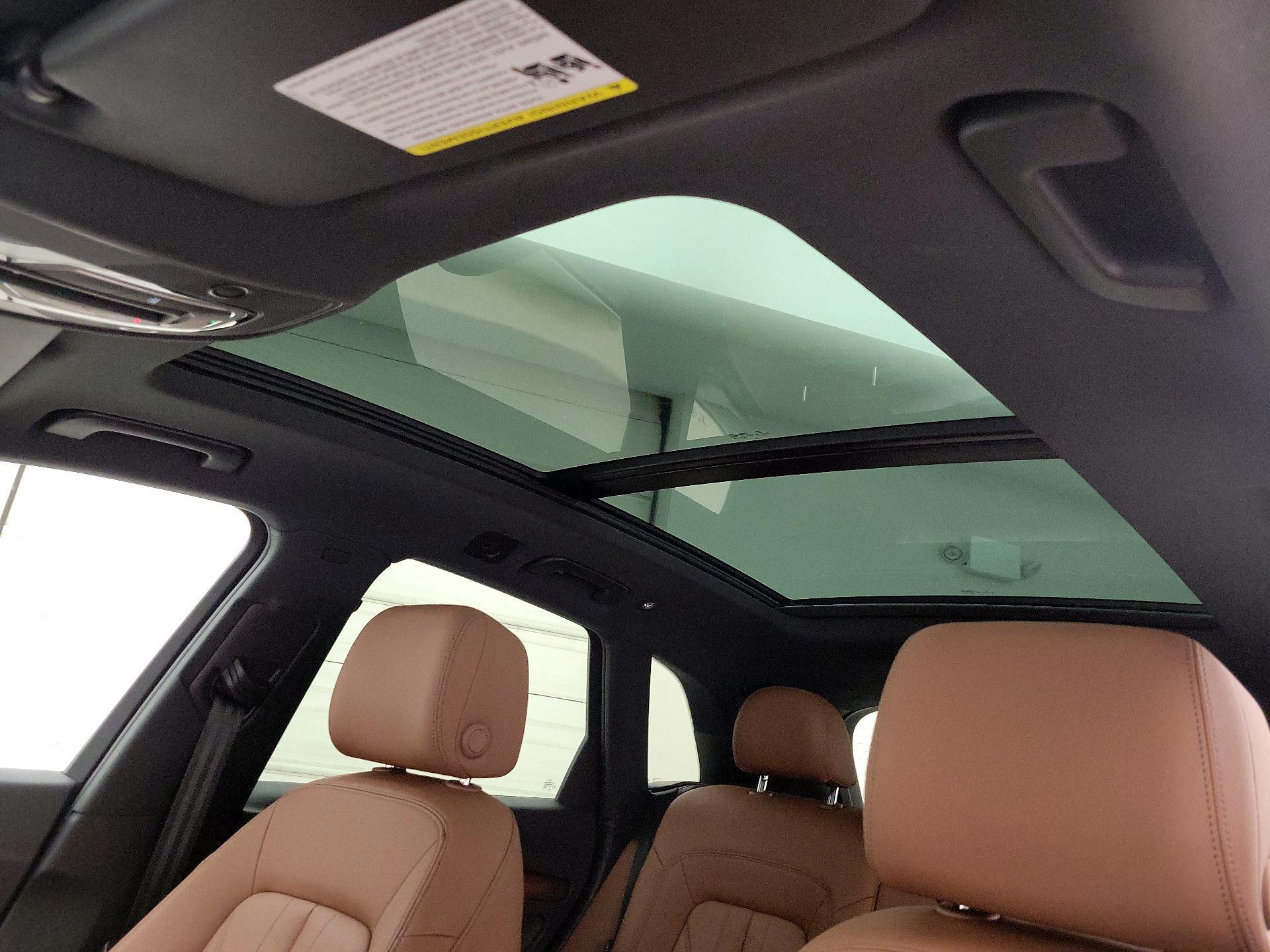 Thumbnail: 2022 Audi Q5 - 19