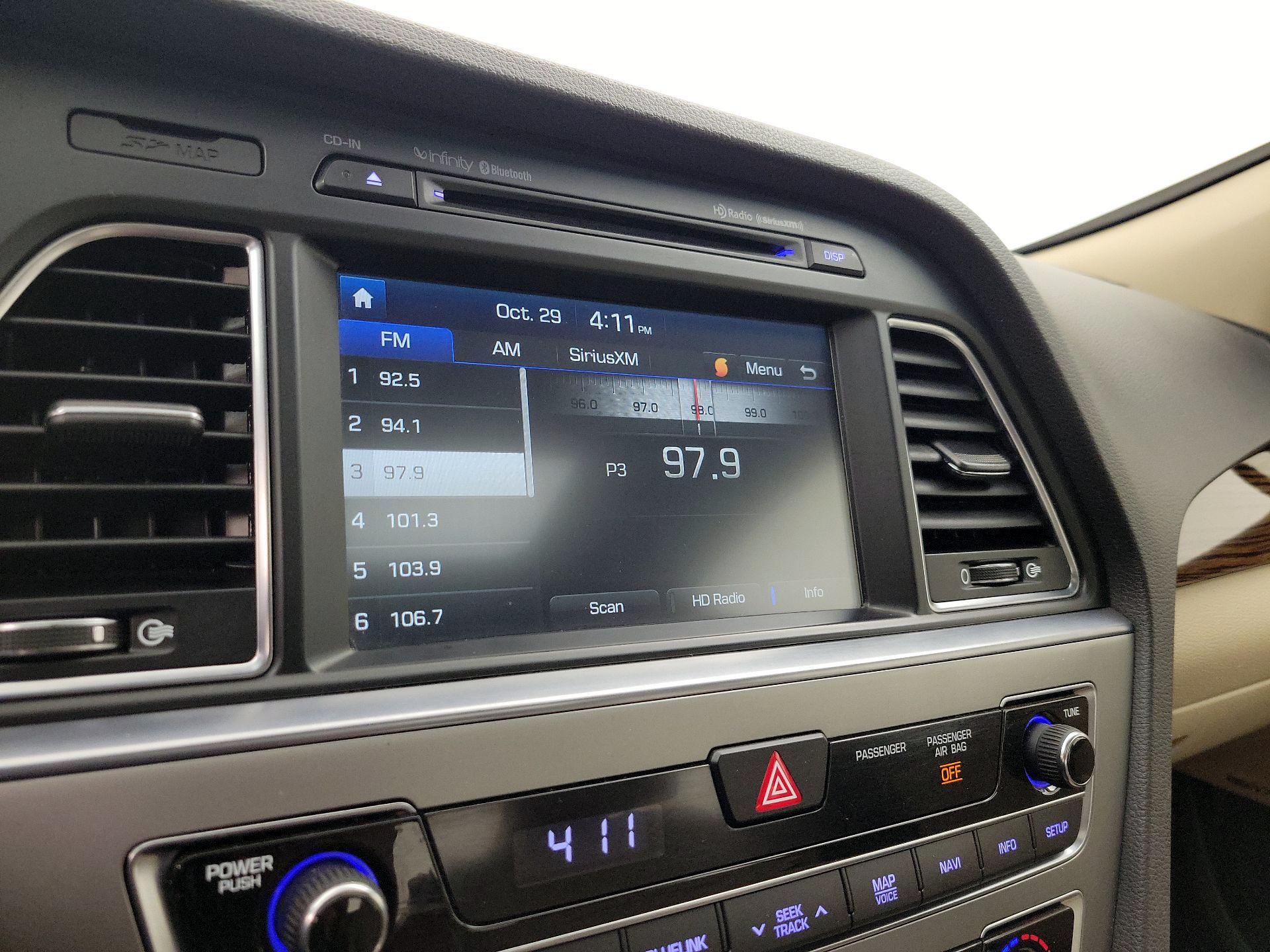 Thumbnail: 2017 Hyundai Sonata - 16