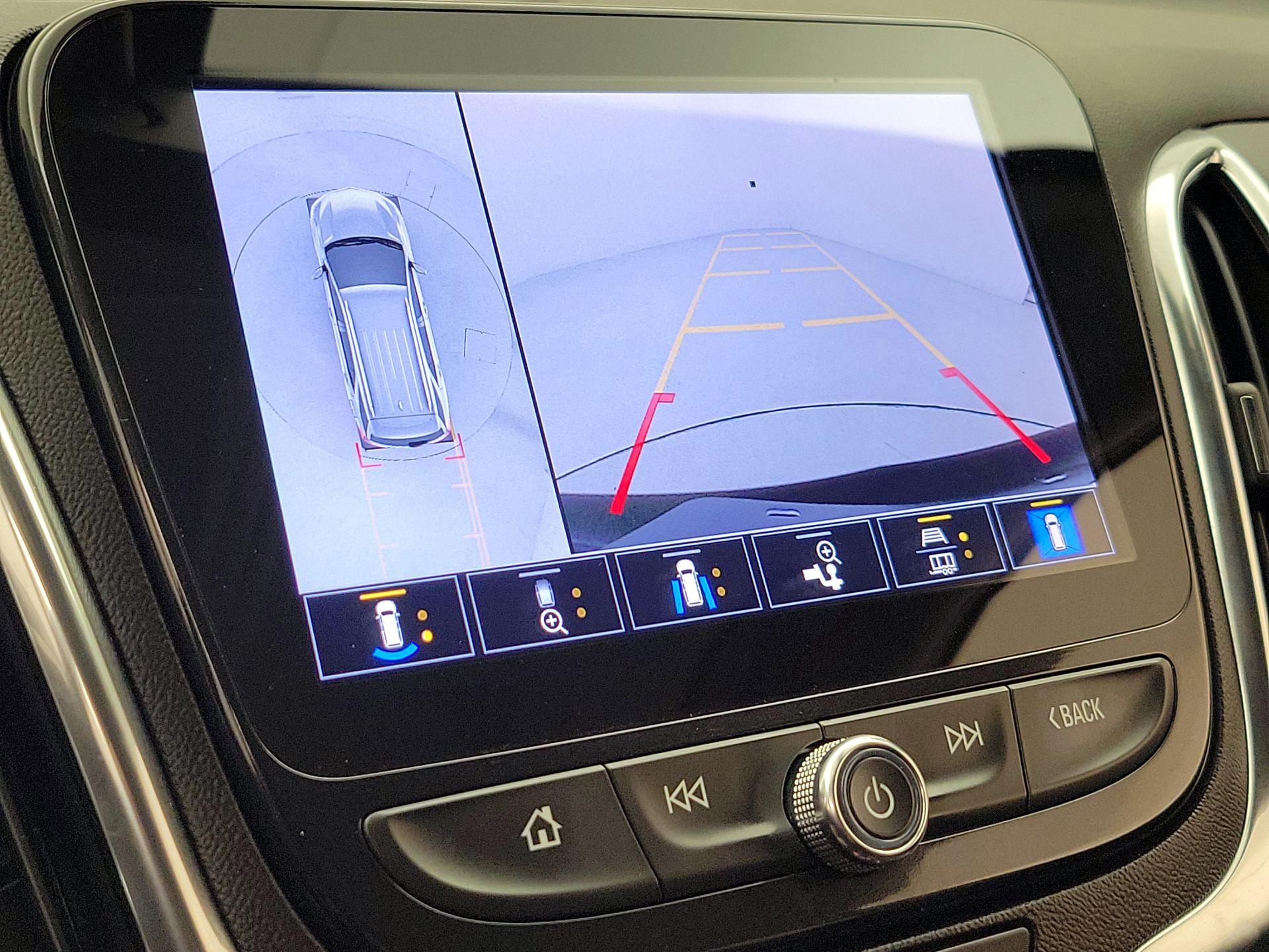 Thumbnail: 2022 Chevrolet Equinox - 14