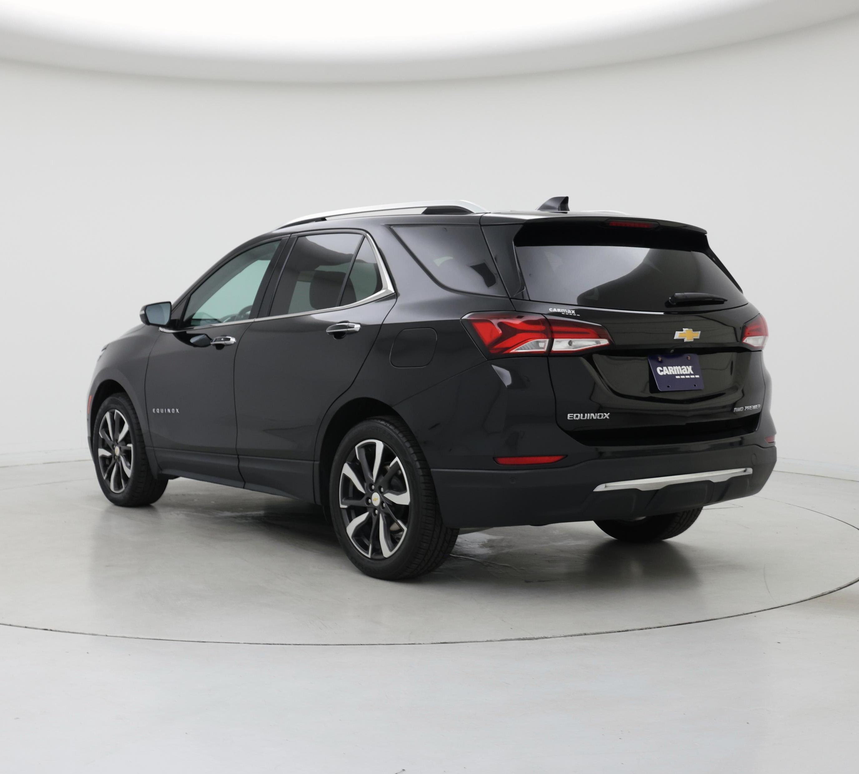 Thumbnail: 2022 Chevrolet Equinox - 2