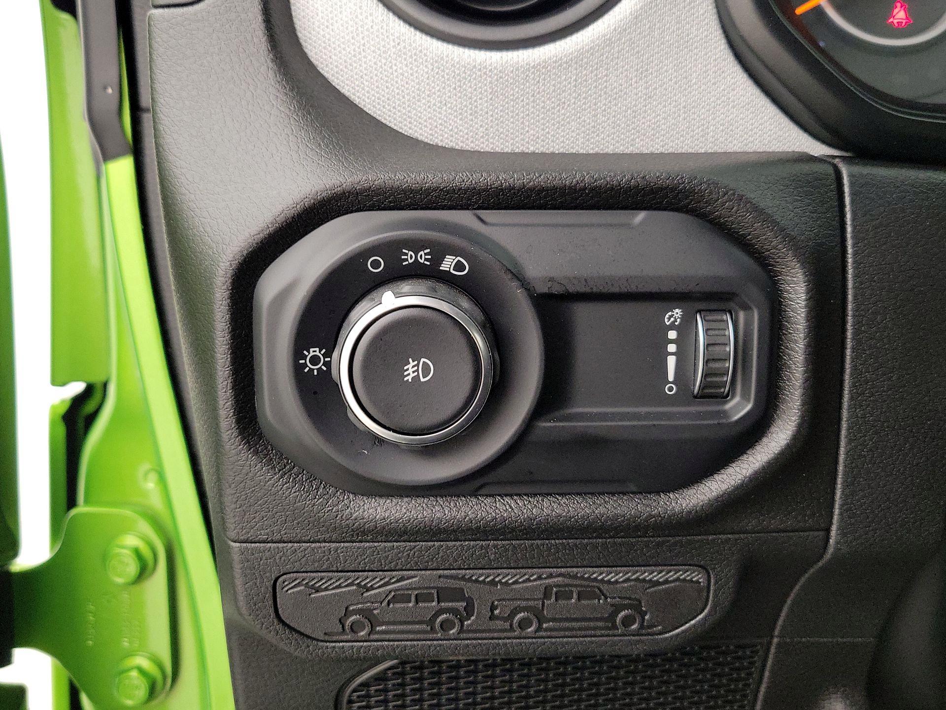 Thumbnail: 2025 Jeep Wrangler - 13