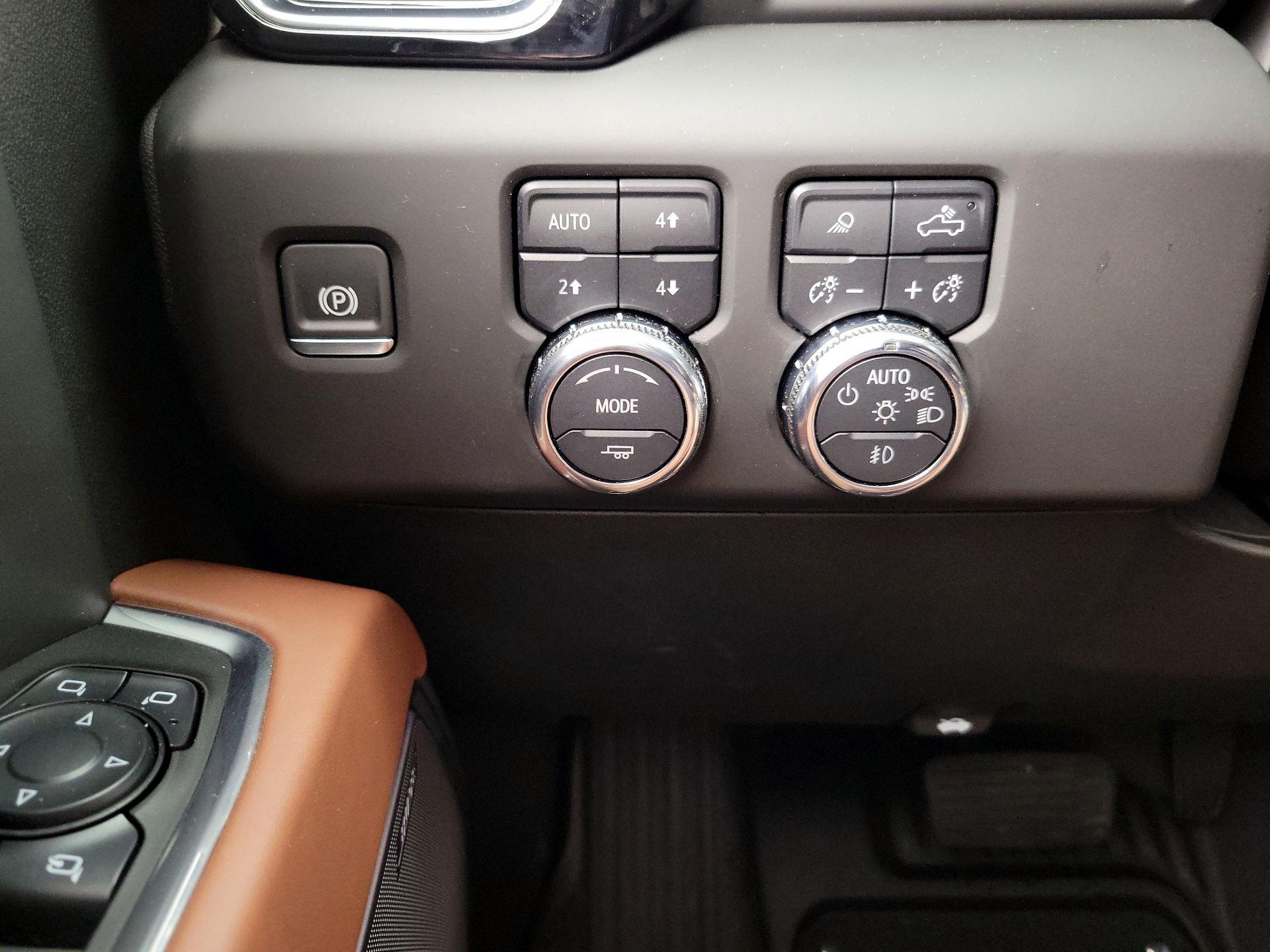 Thumbnail: 2025 GMC Sierra 1500 - 13