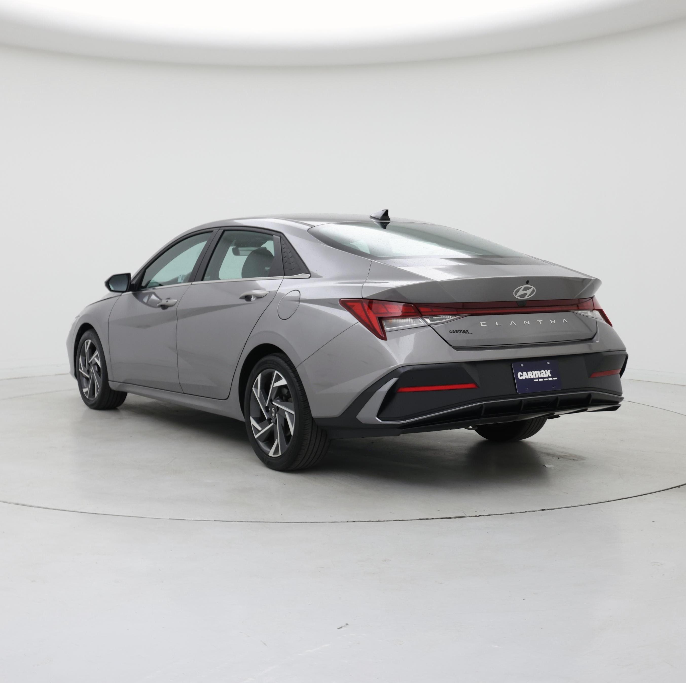 Thumbnail: 2024 Hyundai Elantra - 2