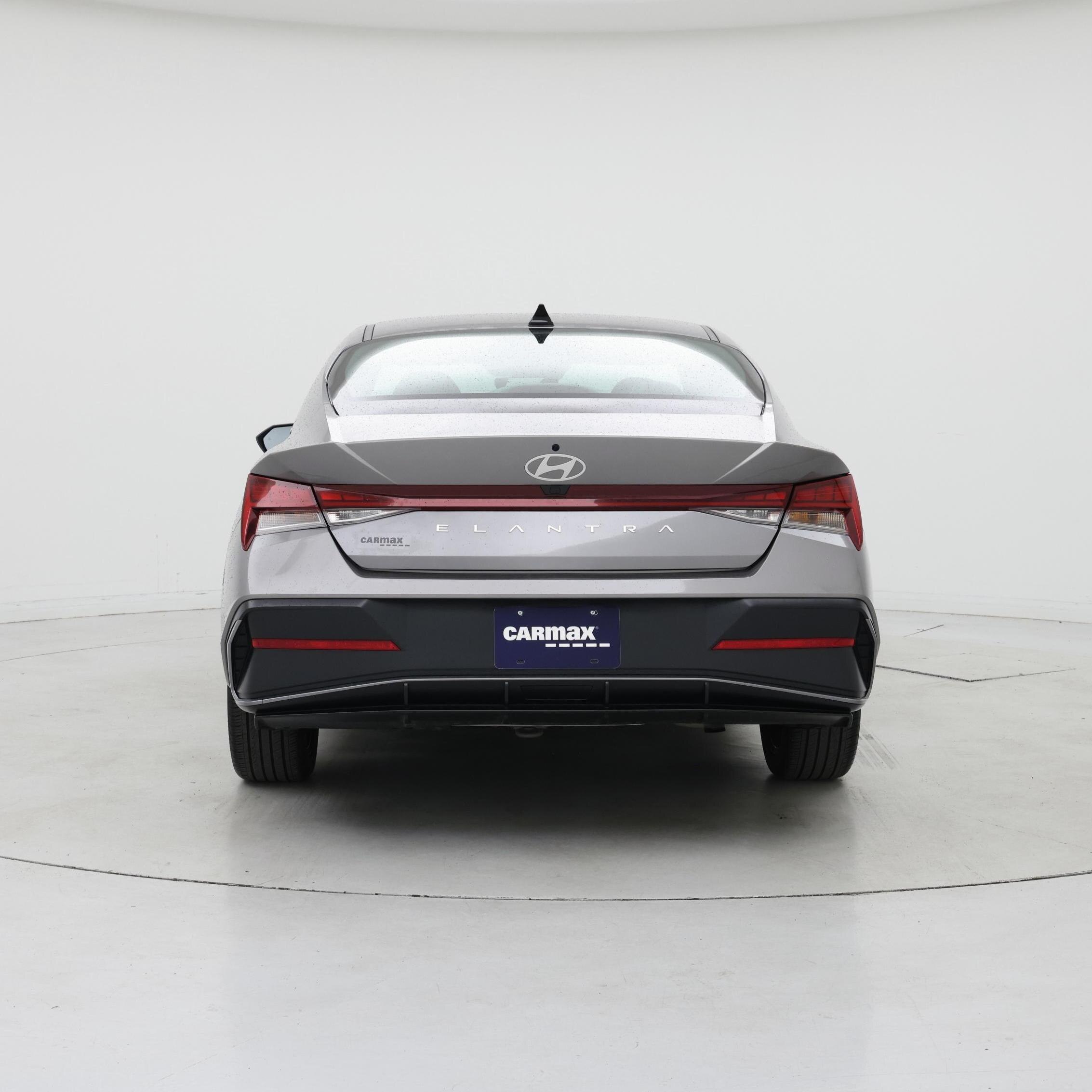 Thumbnail: 2024 Hyundai Elantra - 6