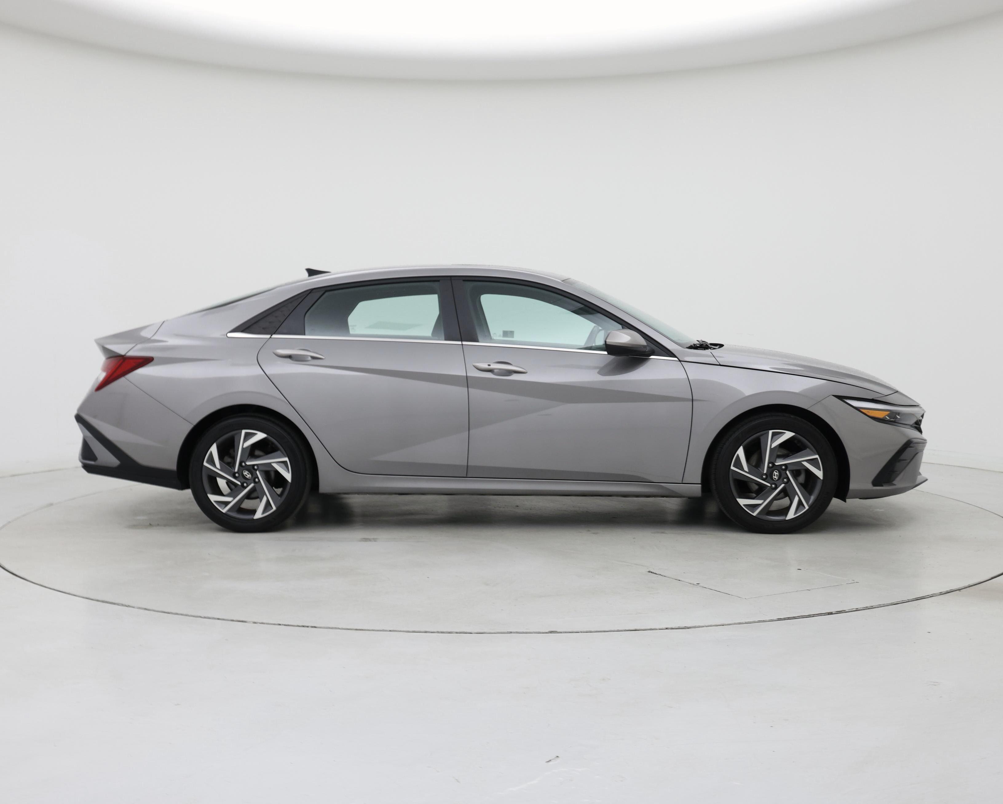 Thumbnail: 2024 Hyundai Elantra - 7