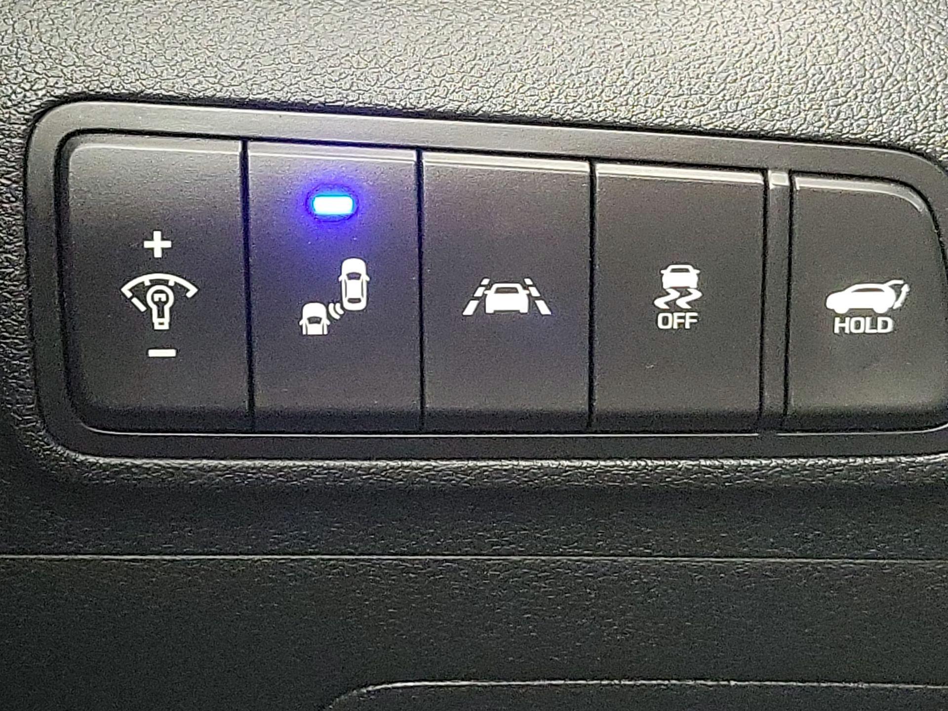 Thumbnail: 2019 Hyundai Tucson - 13