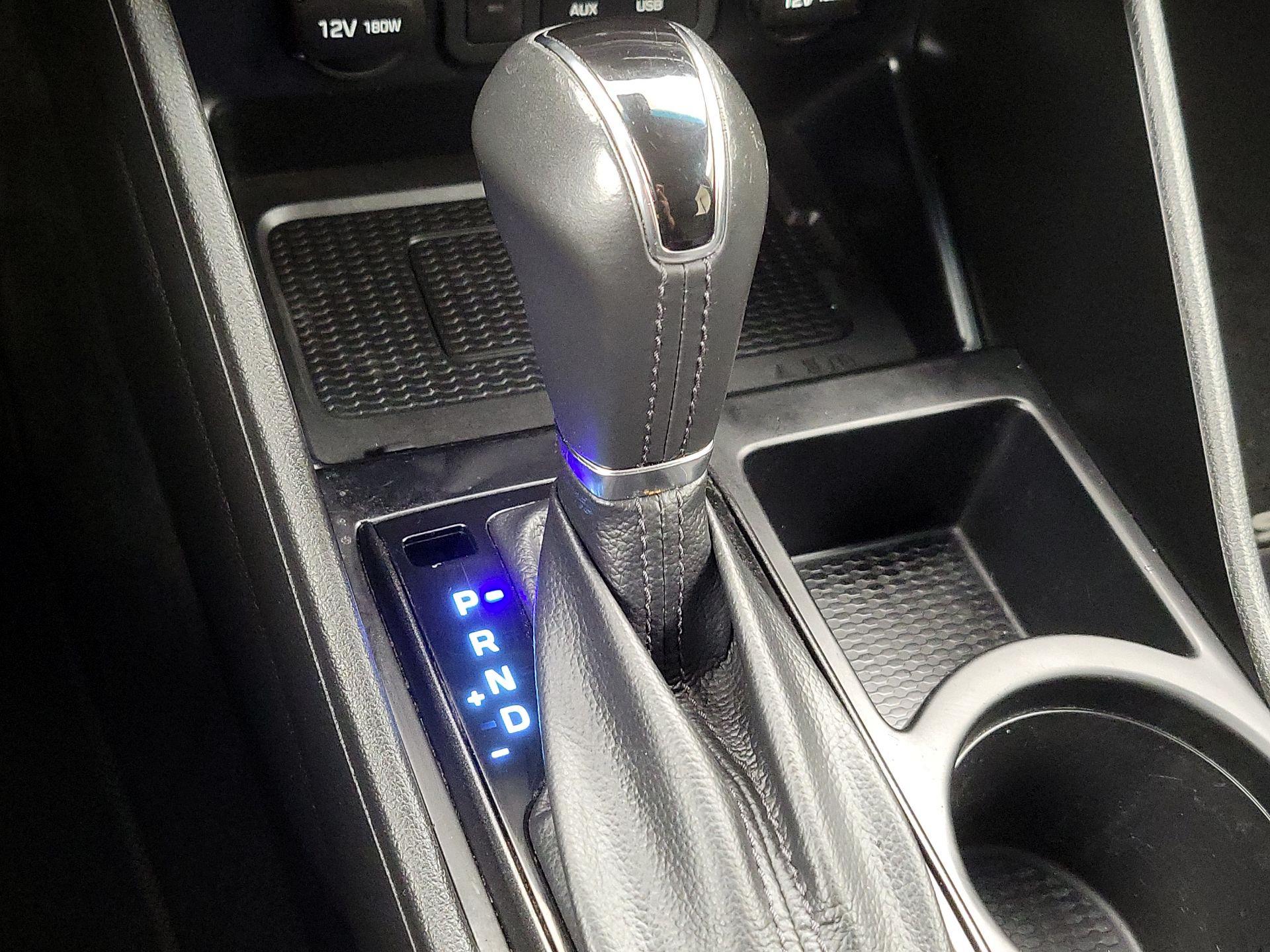 Thumbnail: 2019 Hyundai Tucson - 17