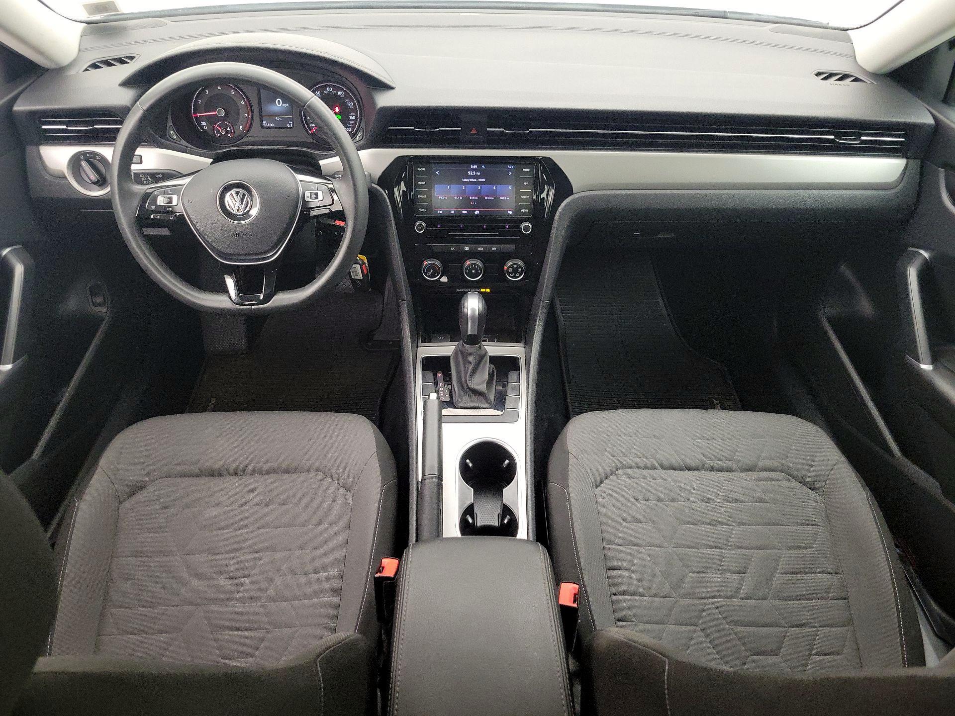 Thumbnail: 2021 Volkswagen Passat - 9