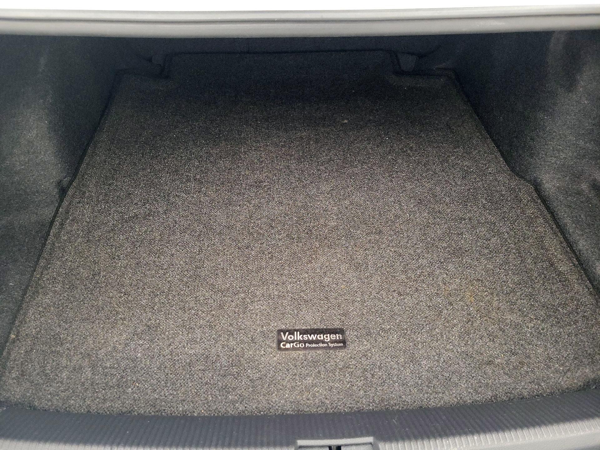 Thumbnail: 2021 Volkswagen Passat - 20