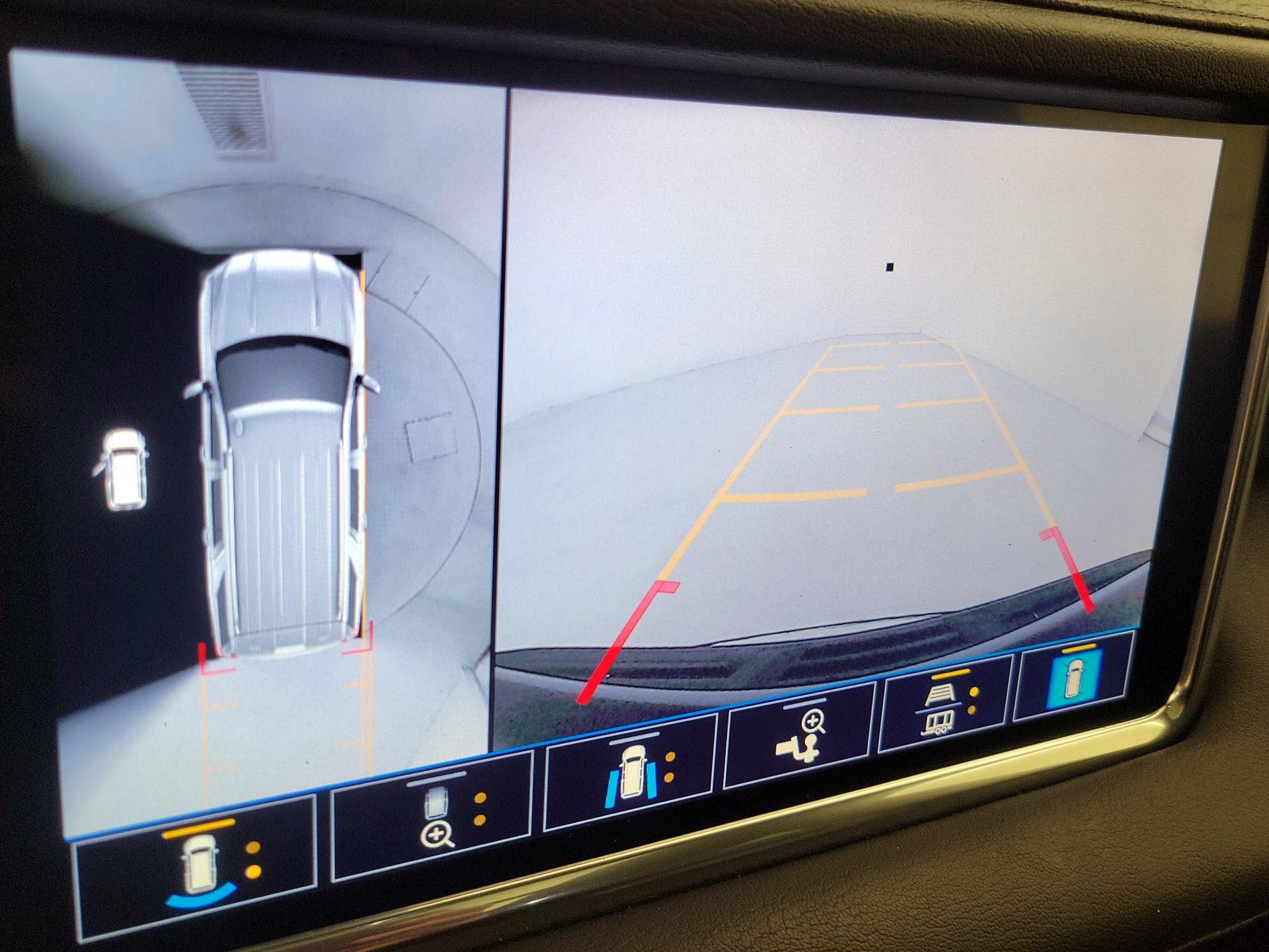 Thumbnail: 2021 GMC Yukon - 15