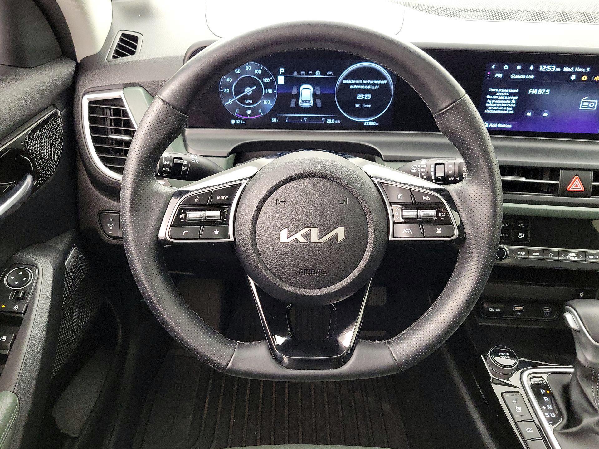 Thumbnail: 2024 Kia Seltos - 10