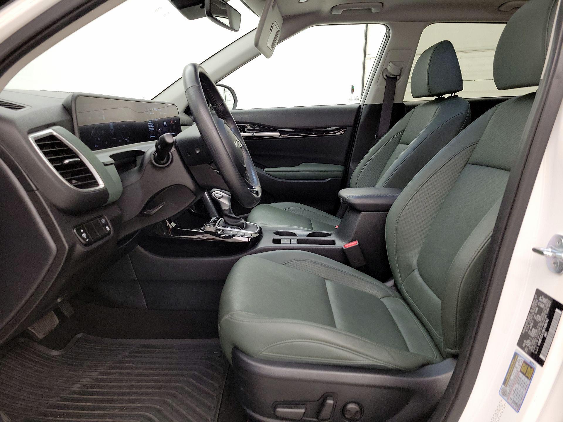 Thumbnail: 2024 Kia Seltos - 11