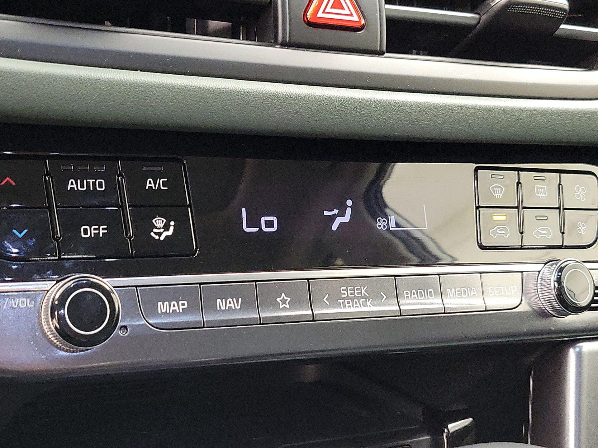 Thumbnail: 2024 Kia Seltos - 17