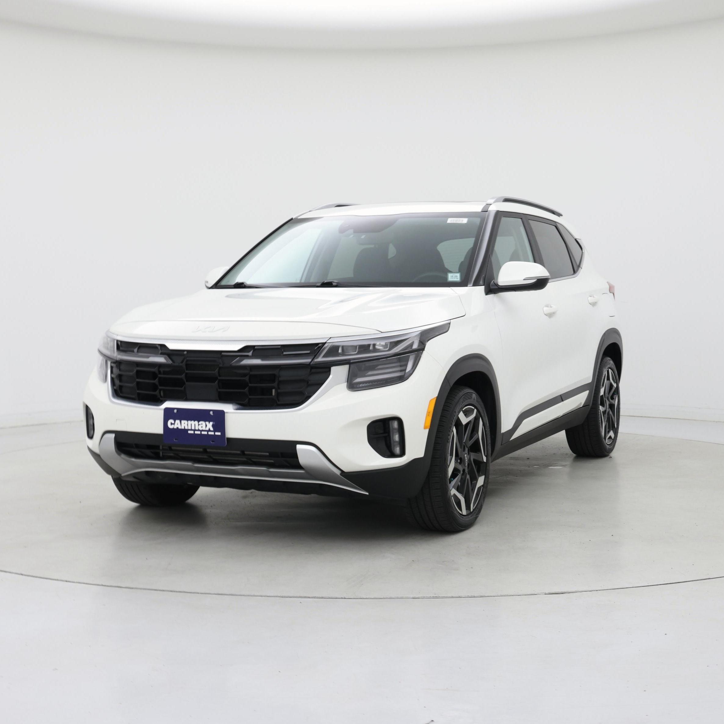 Thumbnail: 2024 Kia Seltos - 4