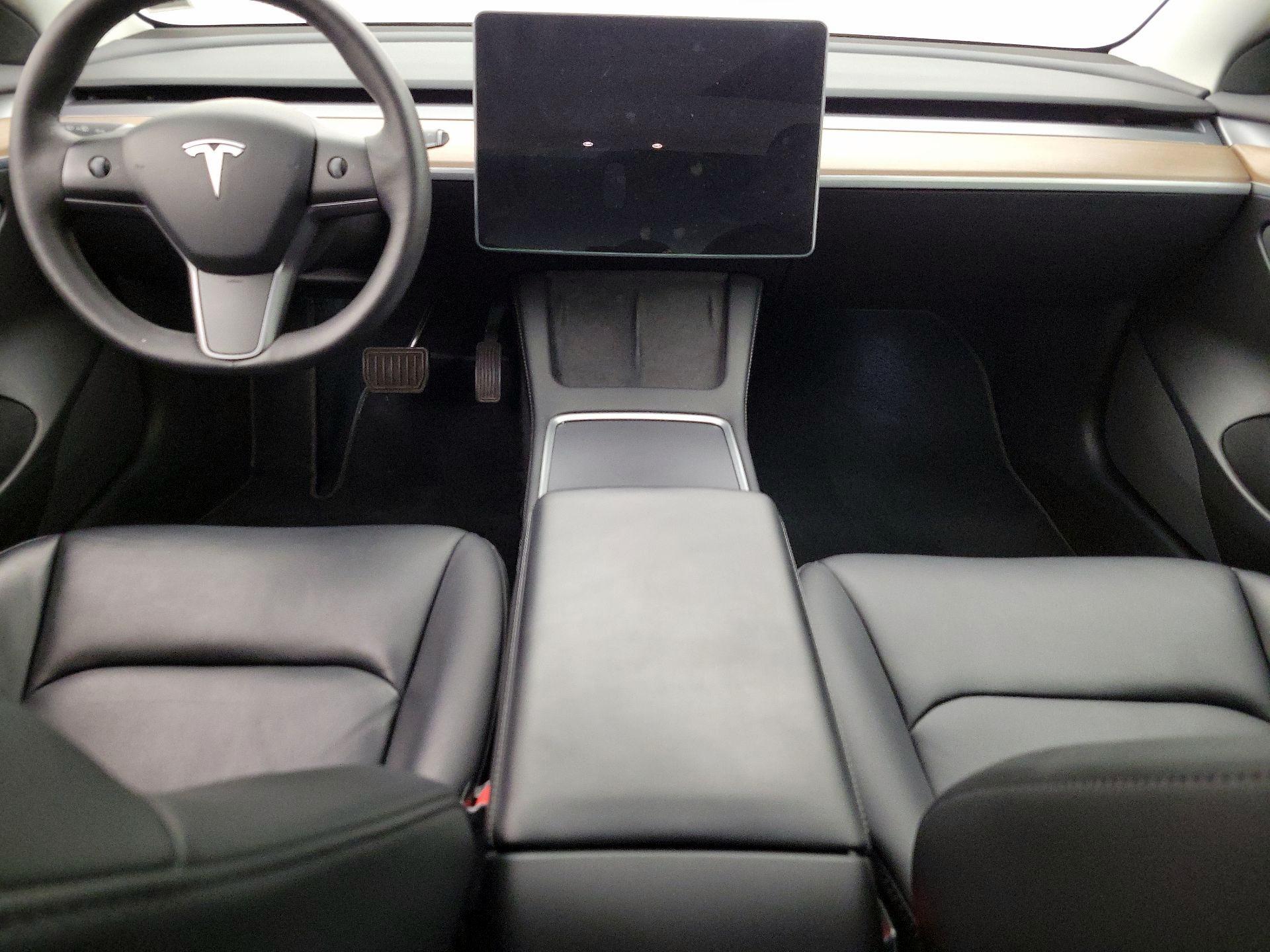 Thumbnail: 2022 Tesla Model 3 - 9