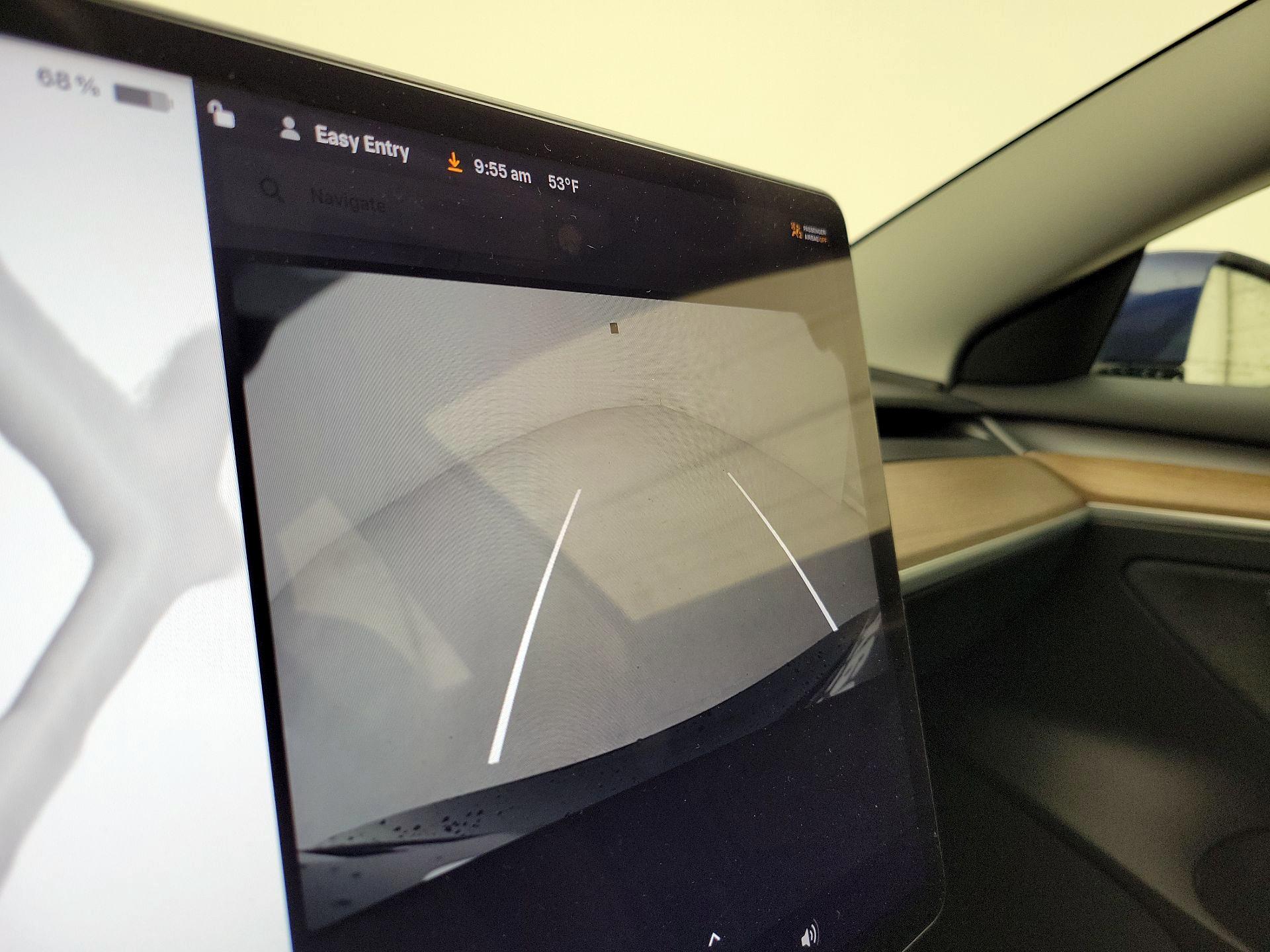 Thumbnail: 2022 Tesla Model 3 - 14