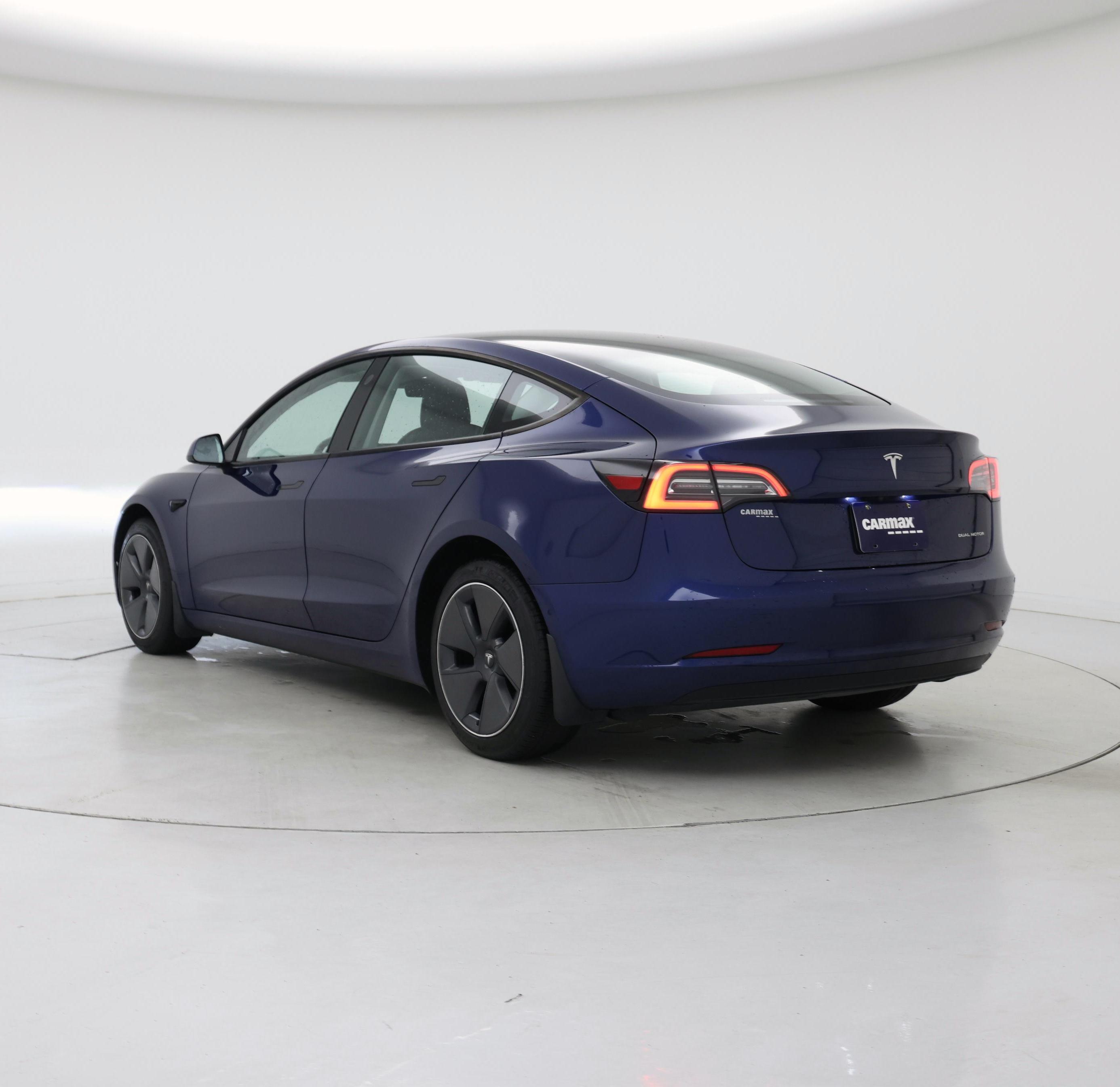 Thumbnail: 2022 Tesla Model 3 - 2