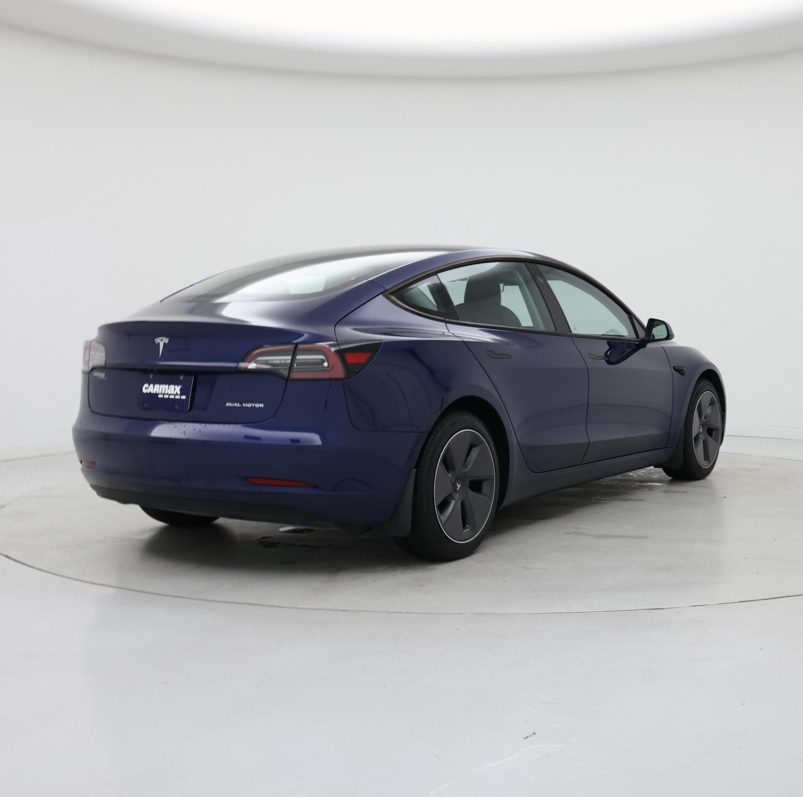 Thumbnail: 2022 Tesla Model 3 - 8