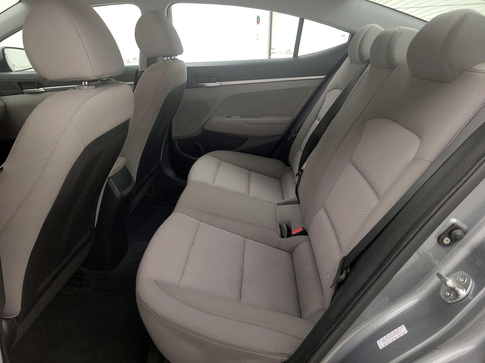 Thumbnail: 2019 Hyundai Elantra - 19