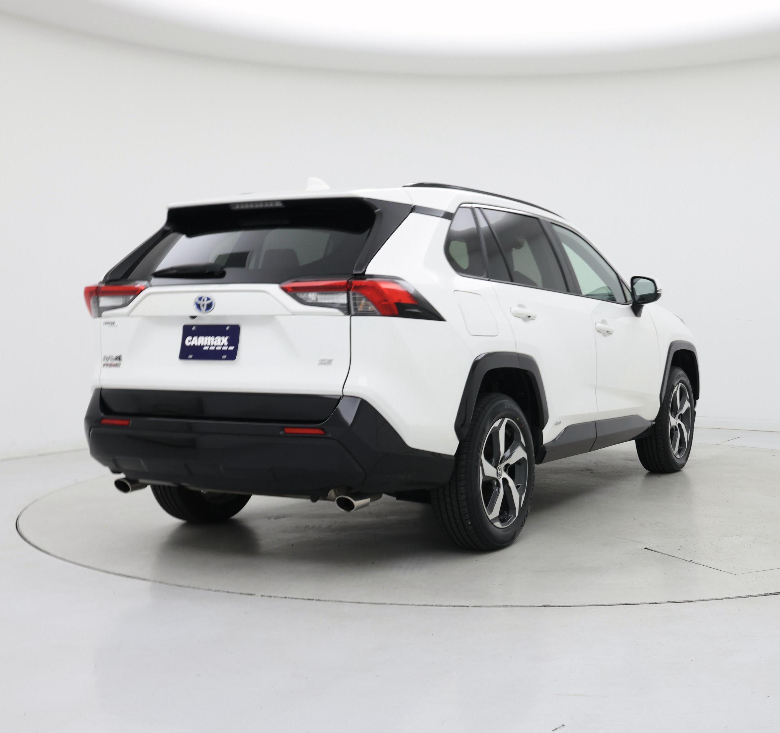 Thumbnail: 2022 Toyota RAV4 - 8