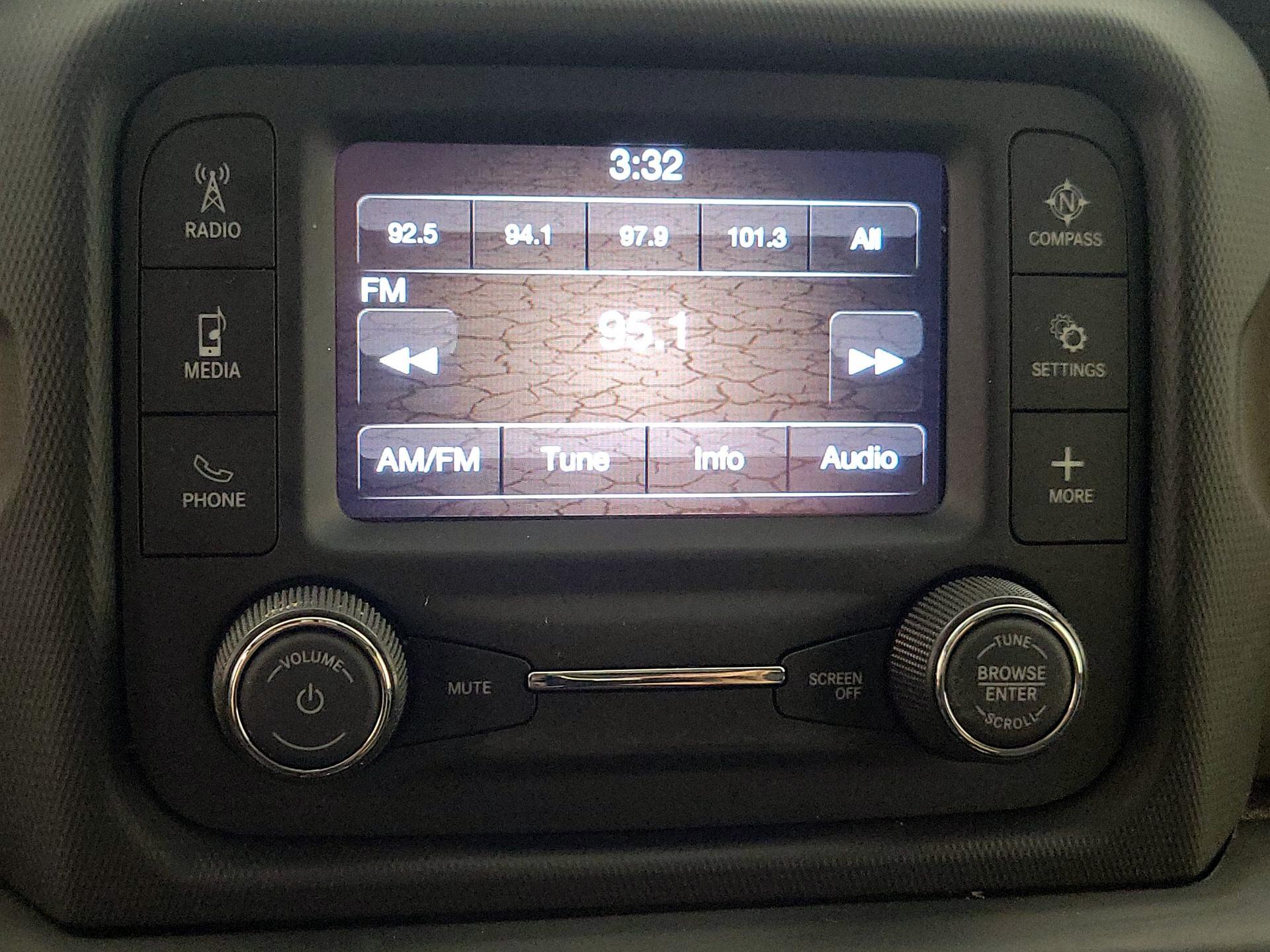 Thumbnail: 2020 Jeep Wrangler - 15