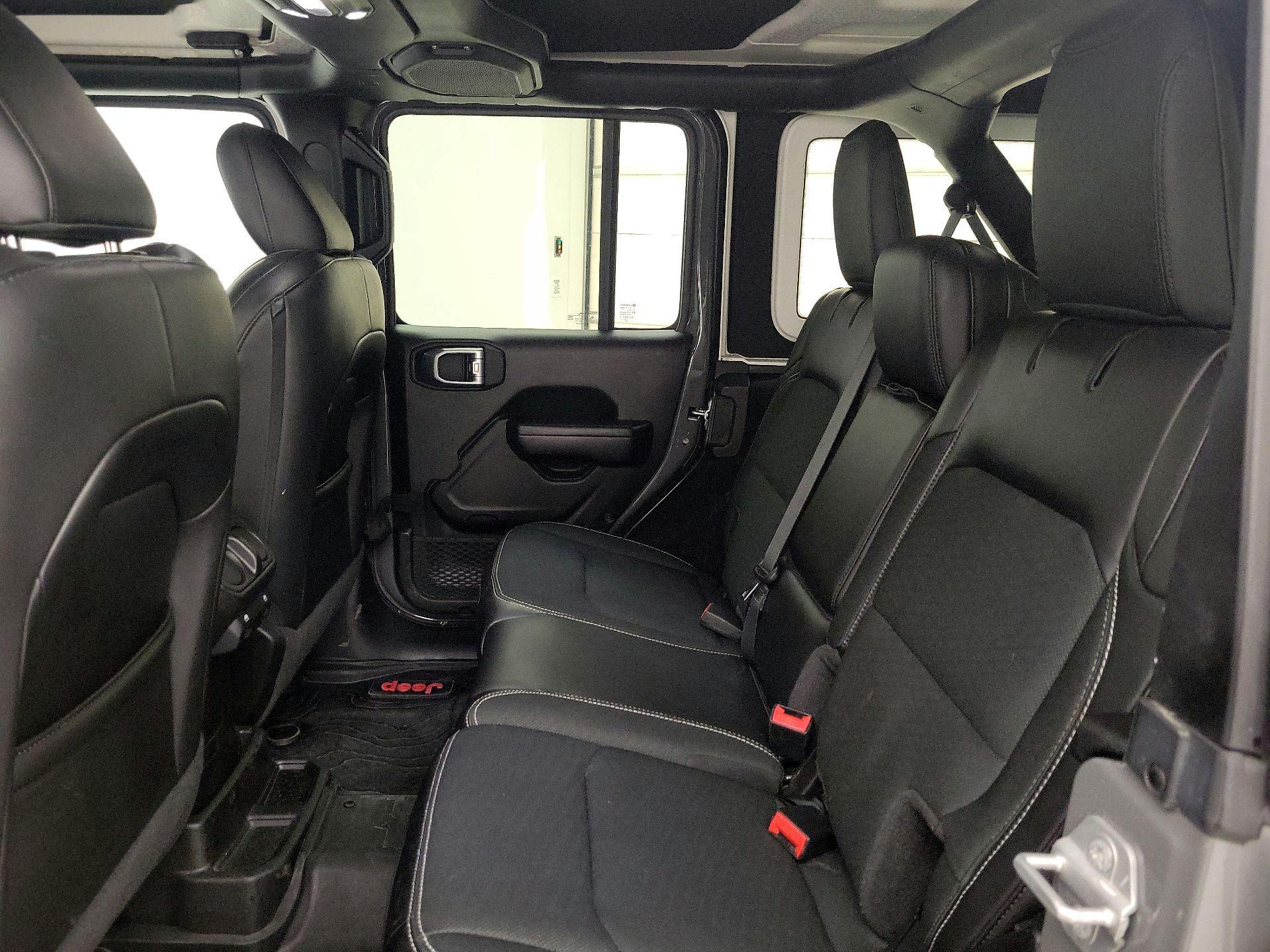 Thumbnail: 2020 Jeep Wrangler - 19