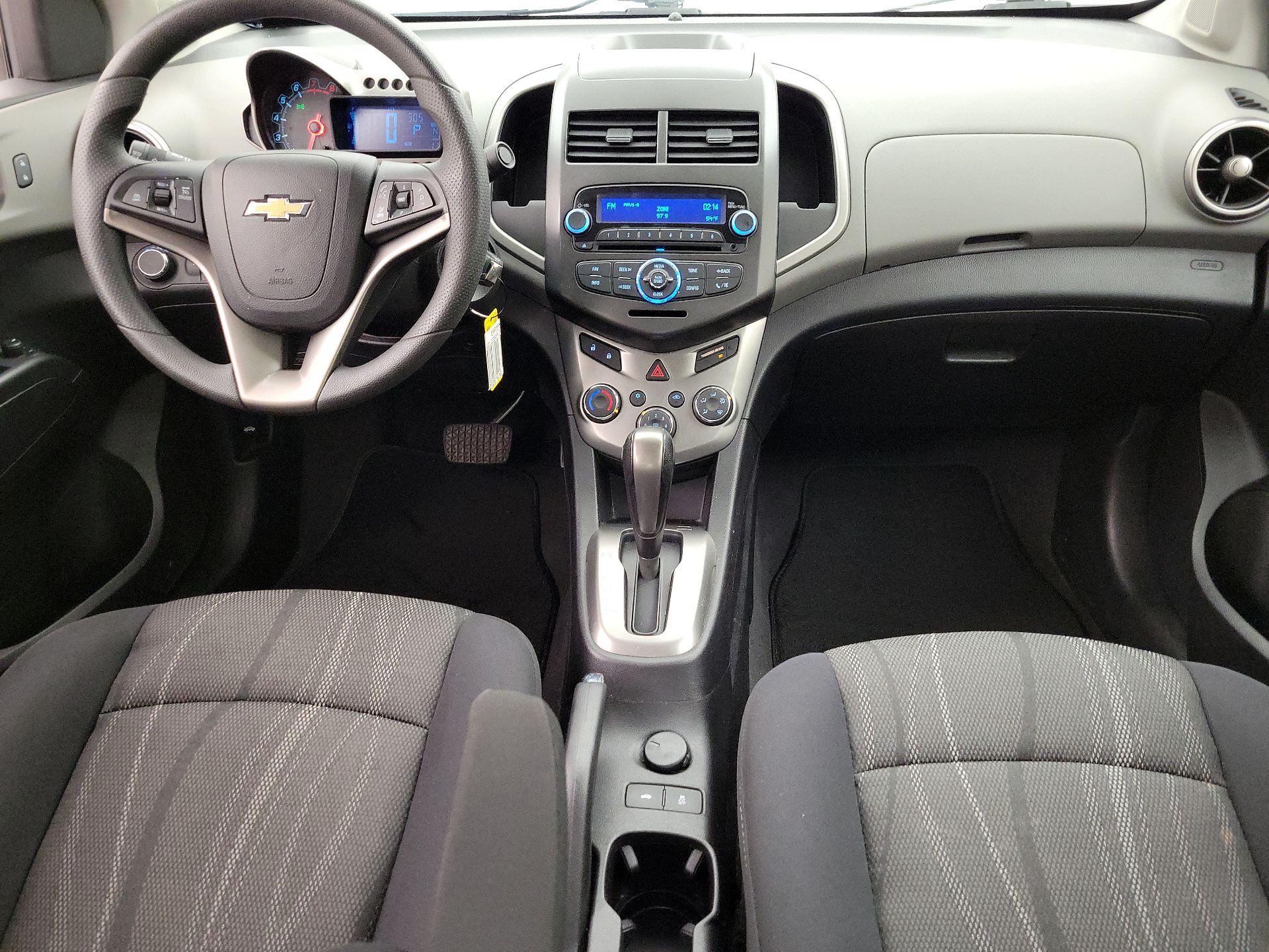 Thumbnail: 2015 Chevrolet Sonic - 9