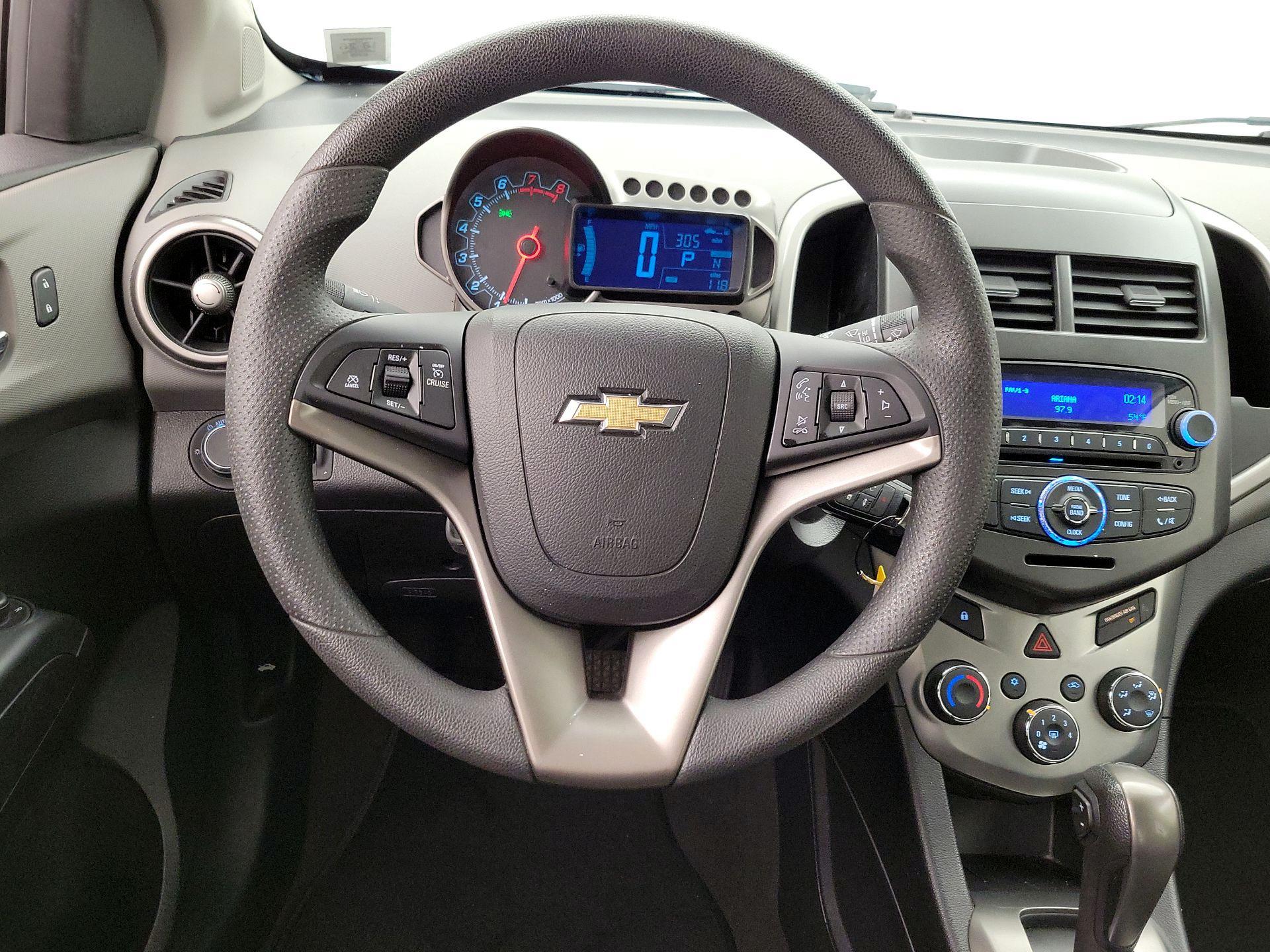 Thumbnail: 2015 Chevrolet Sonic - 10