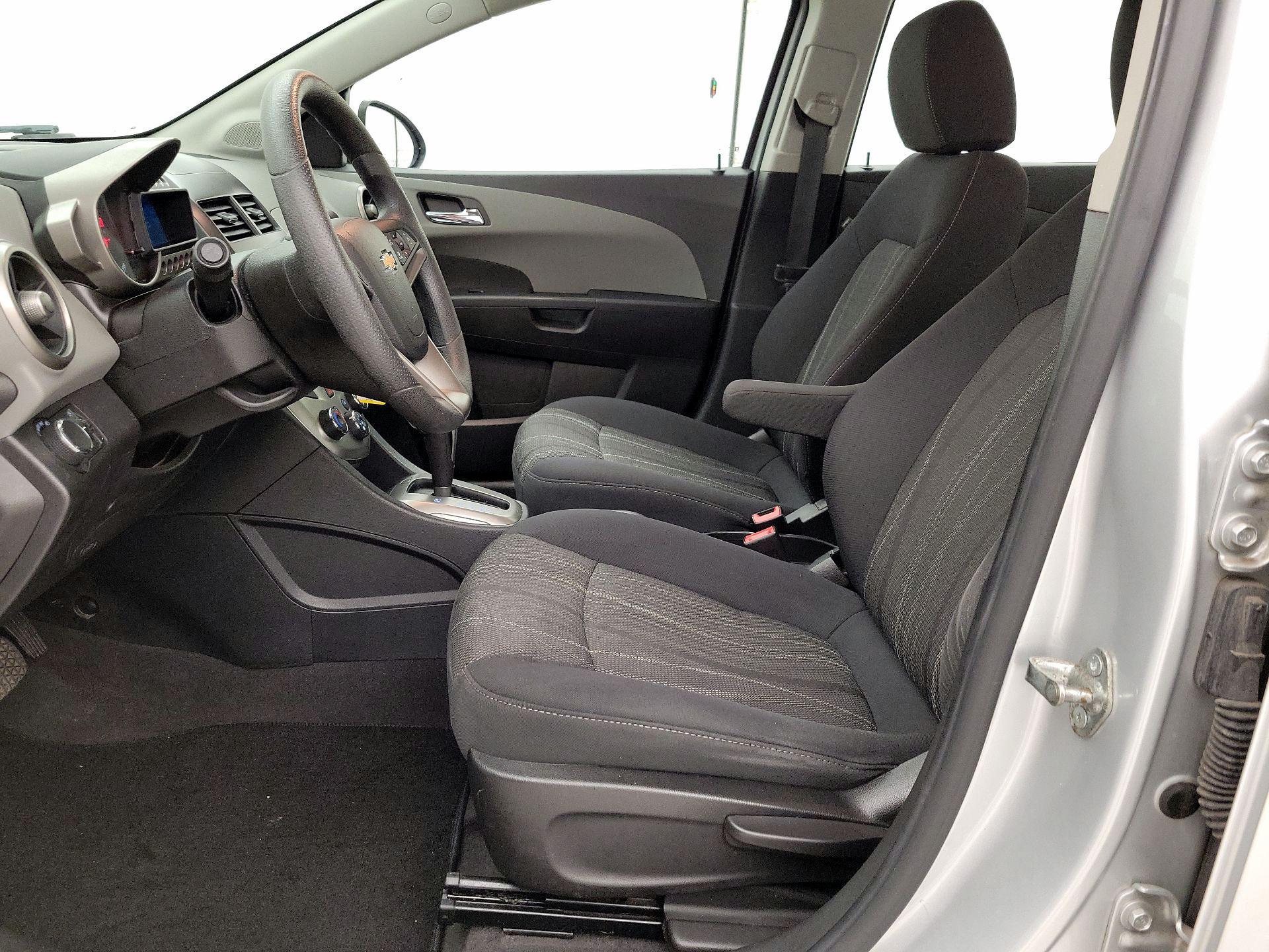 Thumbnail: 2015 Chevrolet Sonic - 11