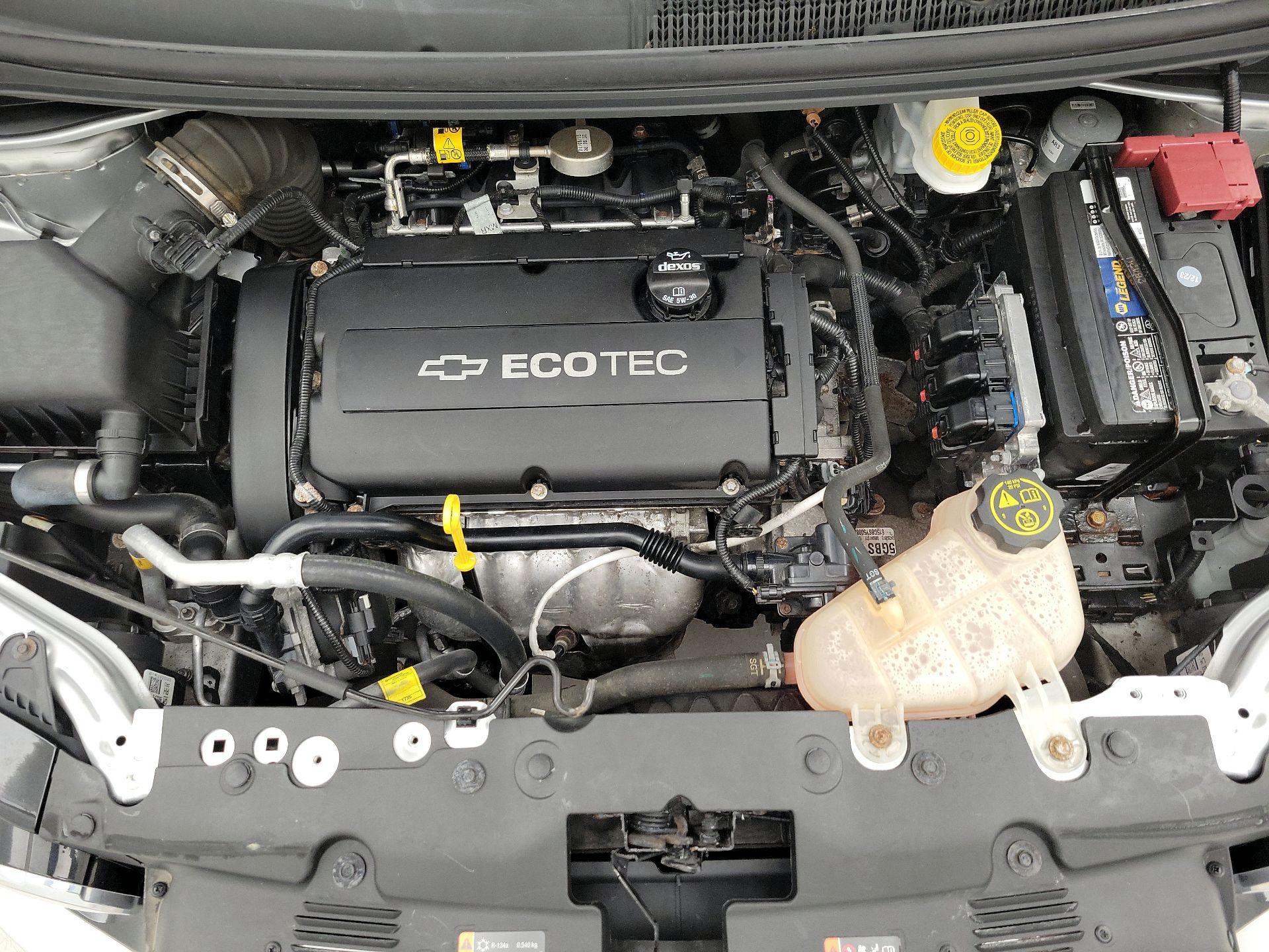 Thumbnail: 2015 Chevrolet Sonic - 20