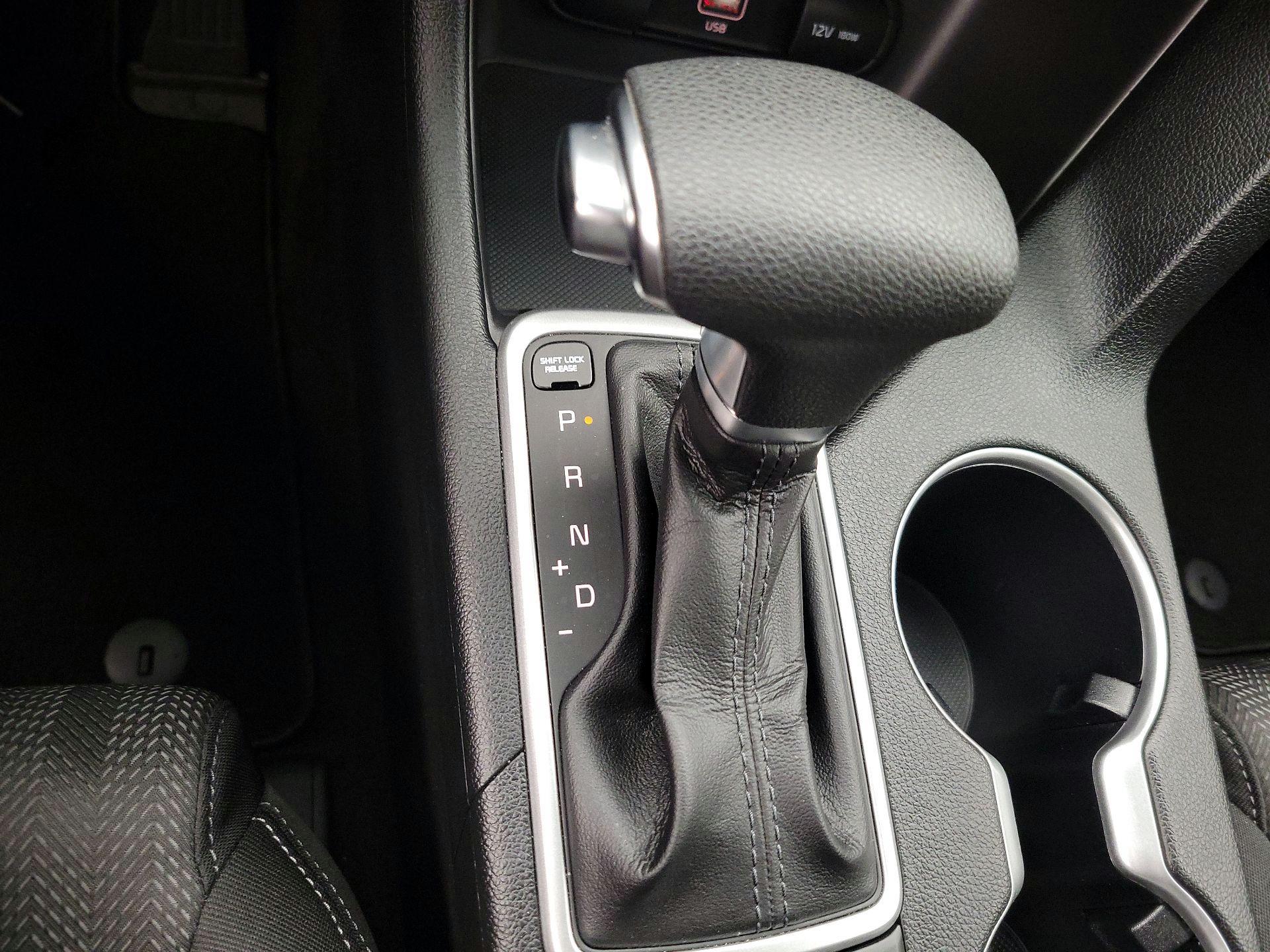 Thumbnail: 2022 Kia Sportage - 17