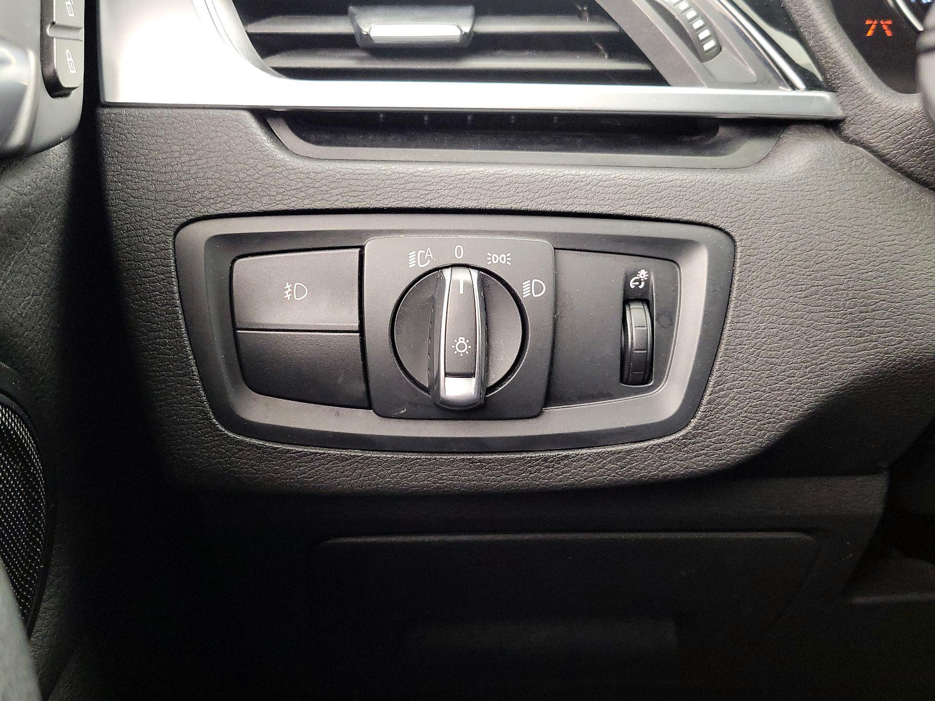 Thumbnail: 2018 BMW X1 - 13